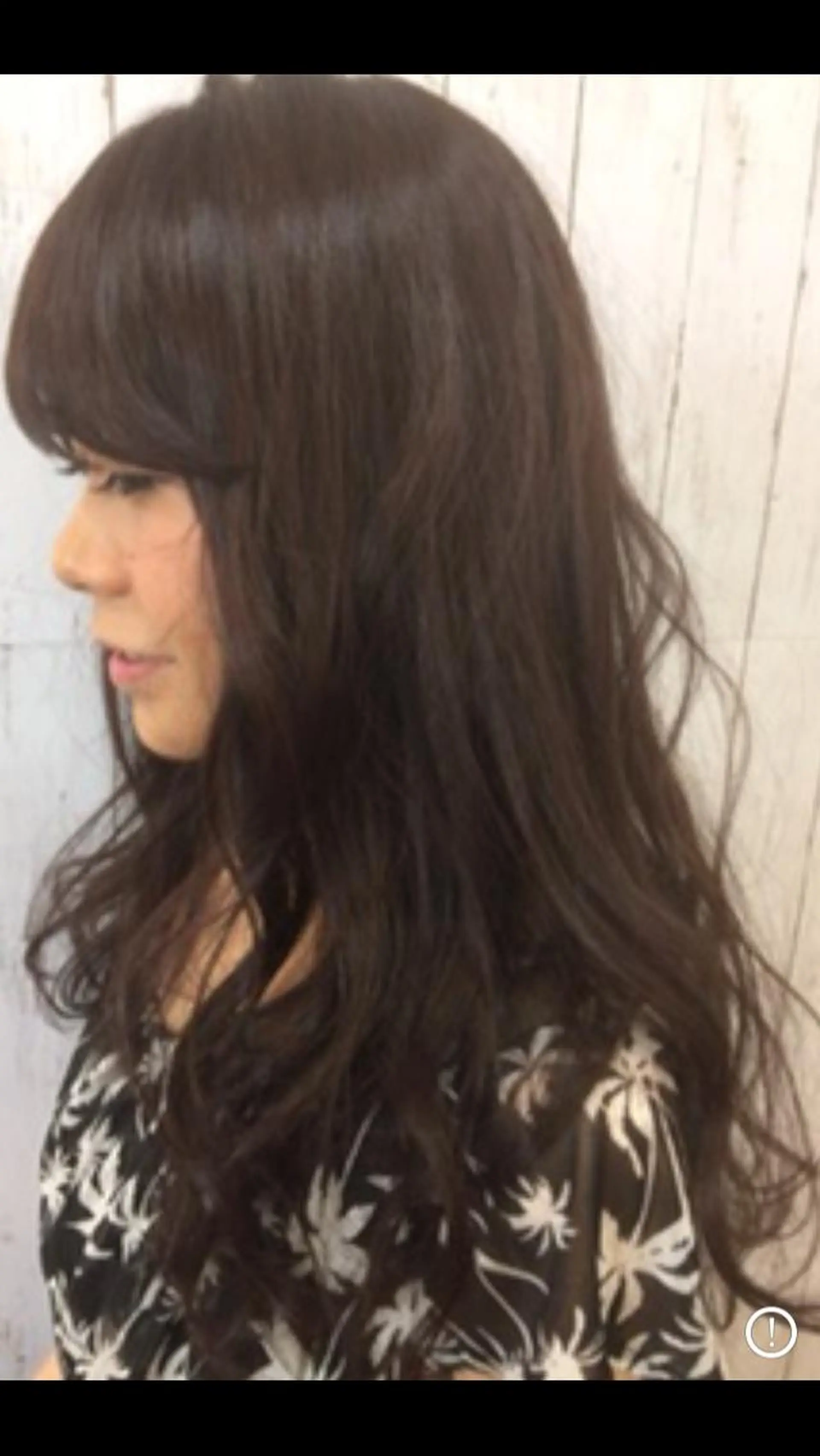 ロング カラー 岩本 ヨシハルのヘアスタイル