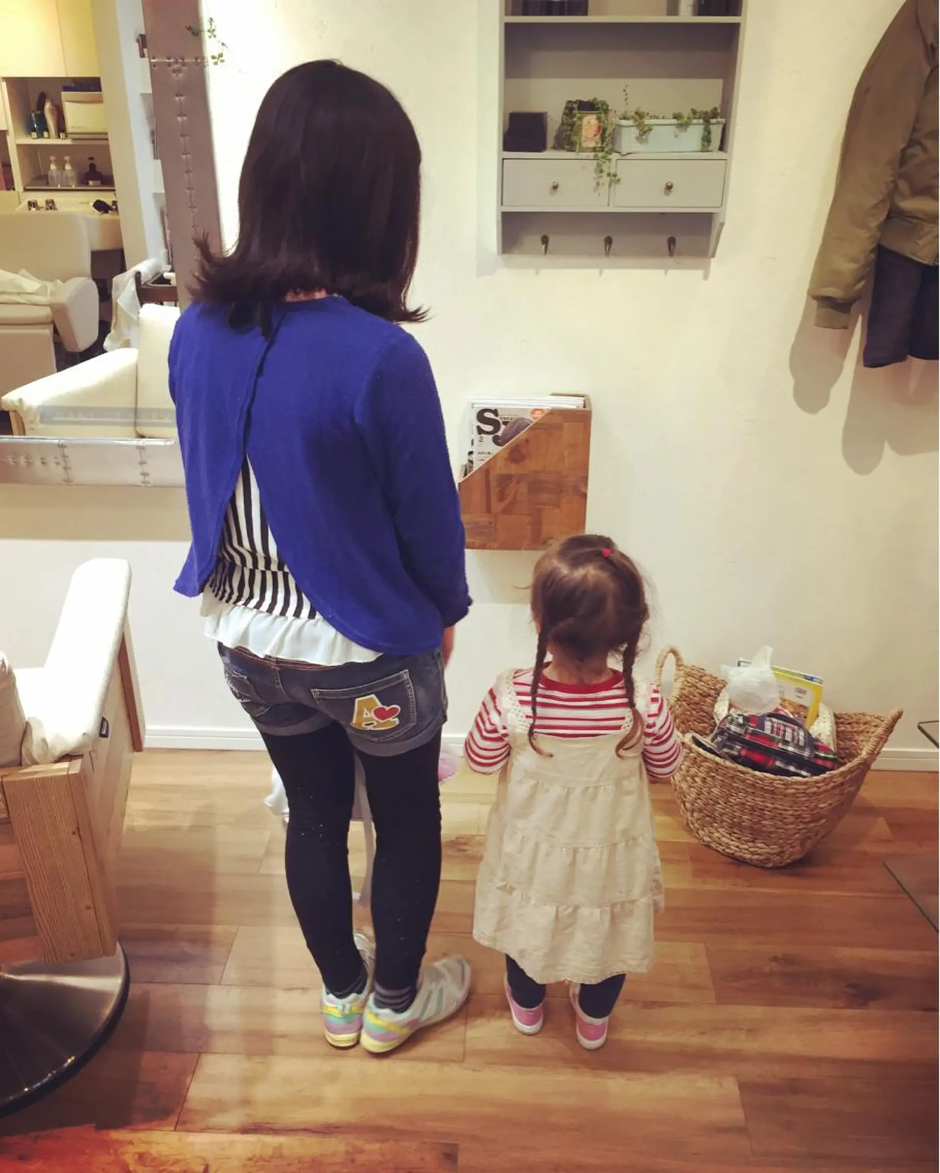 MAKEーUP WARMのヘアスタイル