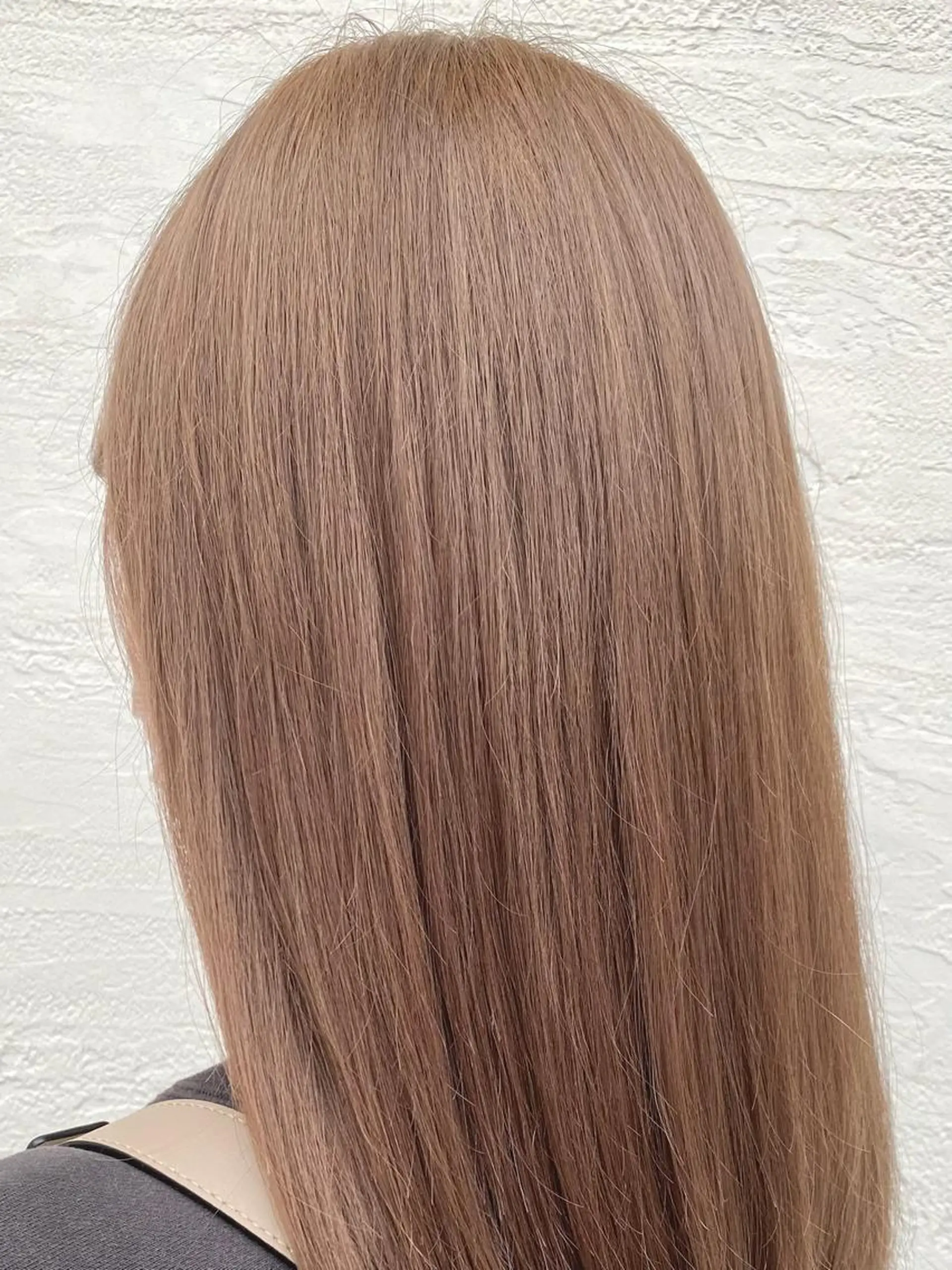 ミディアム カラー ベージュカラー ブリーチ ヘアカラー トリートメント 千 田のヘアスタイル