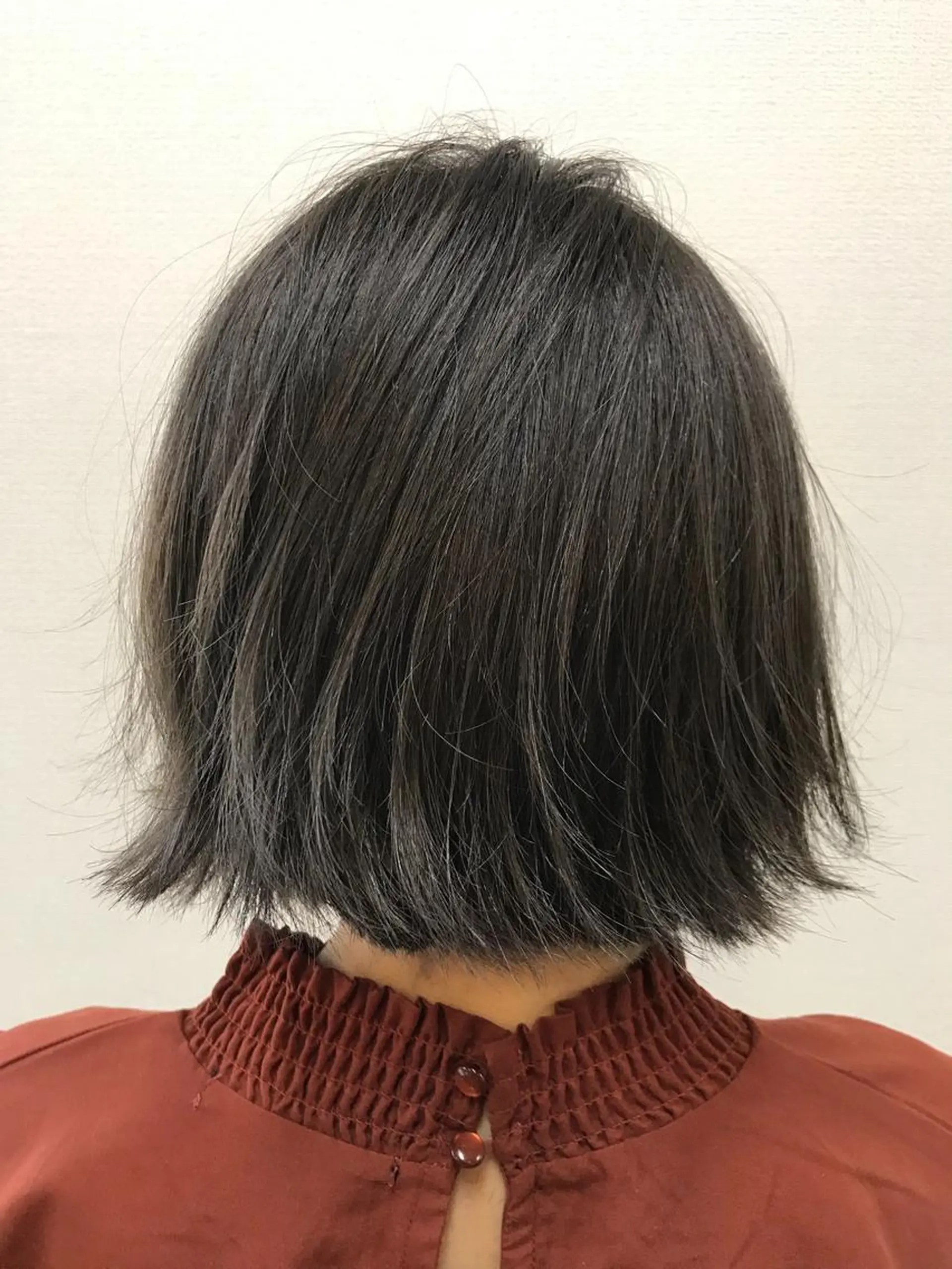 ショート カラー カット ヘアカラー トリートメント 吉森 満俊のヘアスタイル