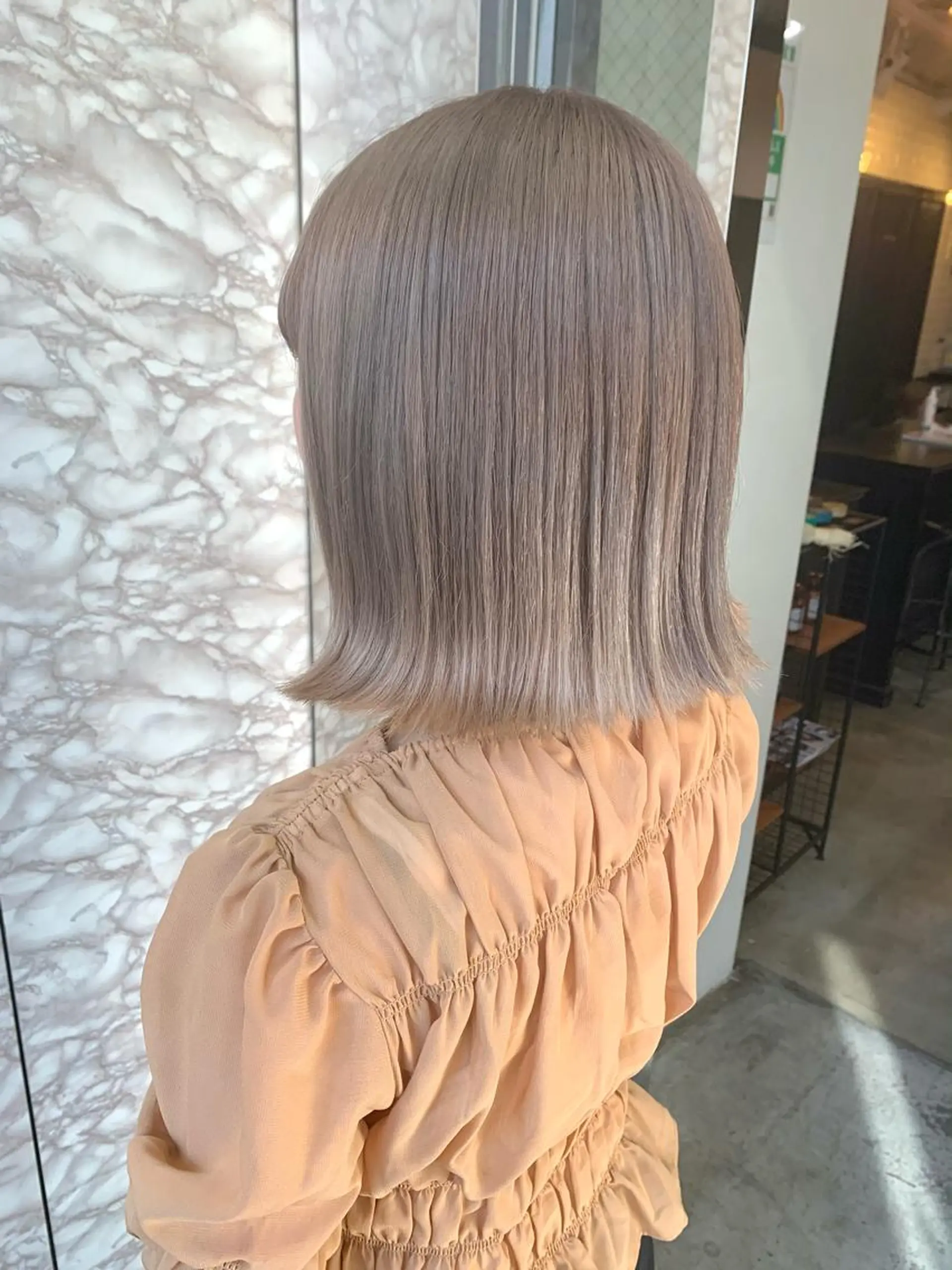 ショート カラー ヘアアレンジ アディクシーカラー ベージュカラー グレージュ ハイライトカラー イルミナカラー ヘアカラー トリートメント ヘッドスパ ヘアセット レイヤーカット/艶髪 🎀笠原 優花🎀のヘアスタイル