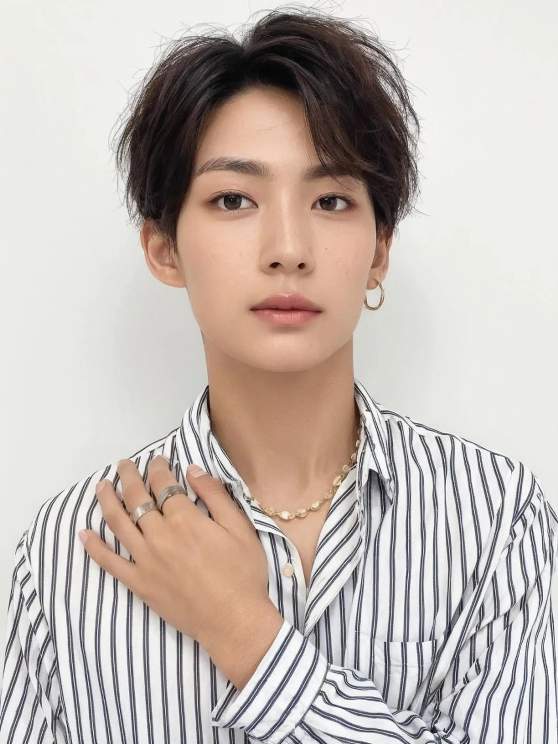 メンズ 眉カット 韓国風パーマ特化 篠崎優也翔のヘアスタイル