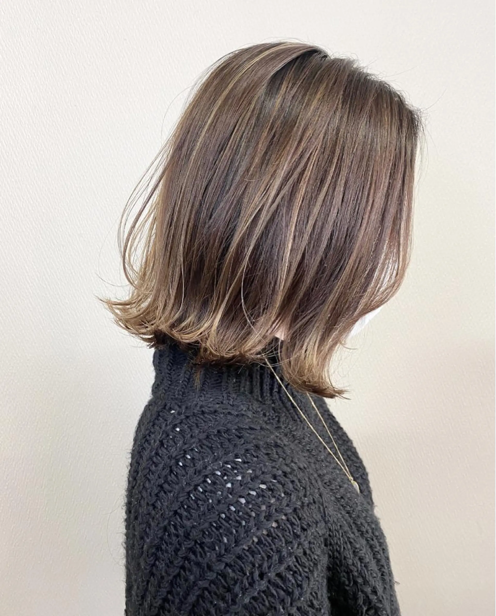 セミロング 山本 茉希のヘアスタイル