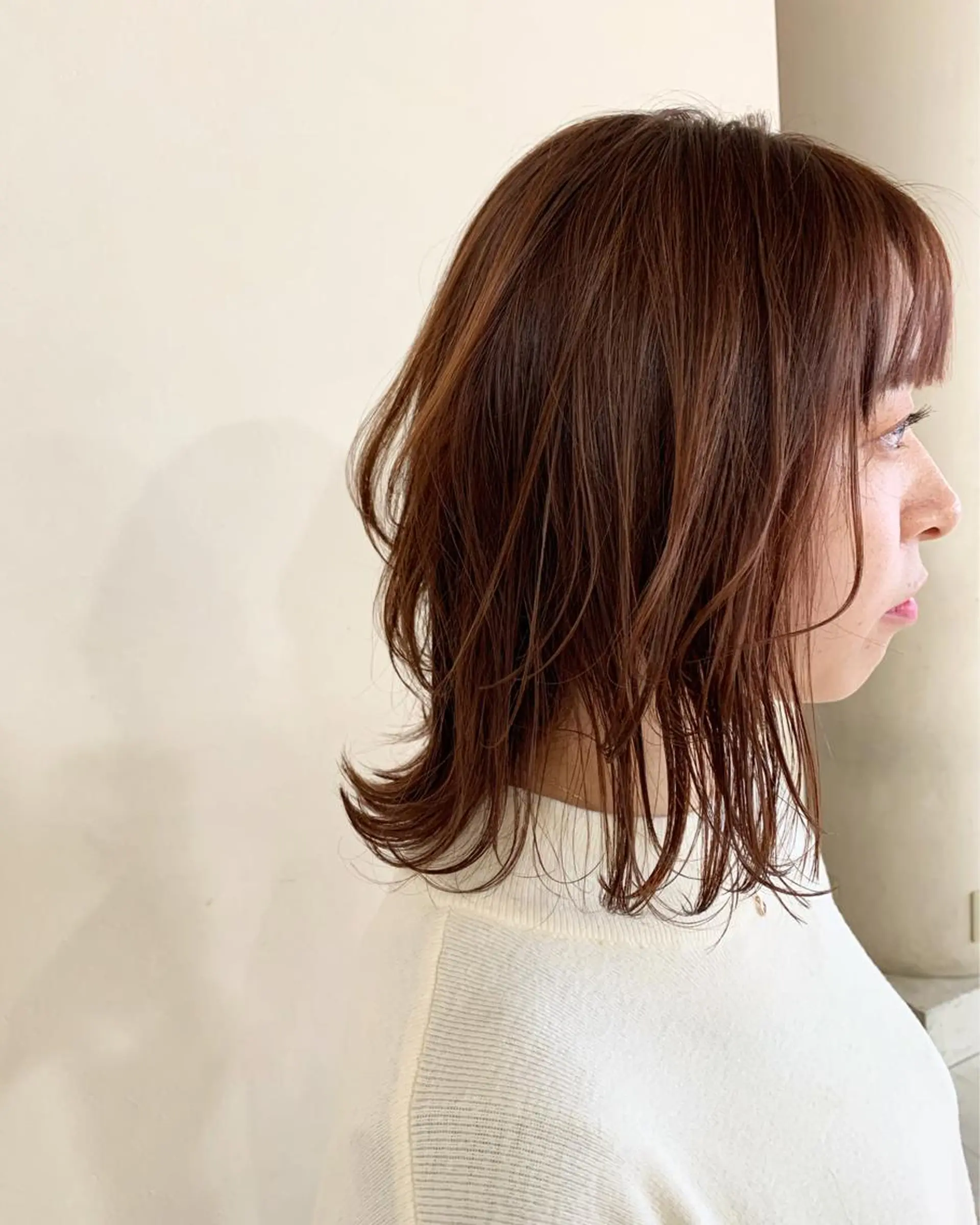 ミディアム ミディアムパーマ レイヤーカット カット ヘアカラー パーマ 本田 卓也のヘアスタイル