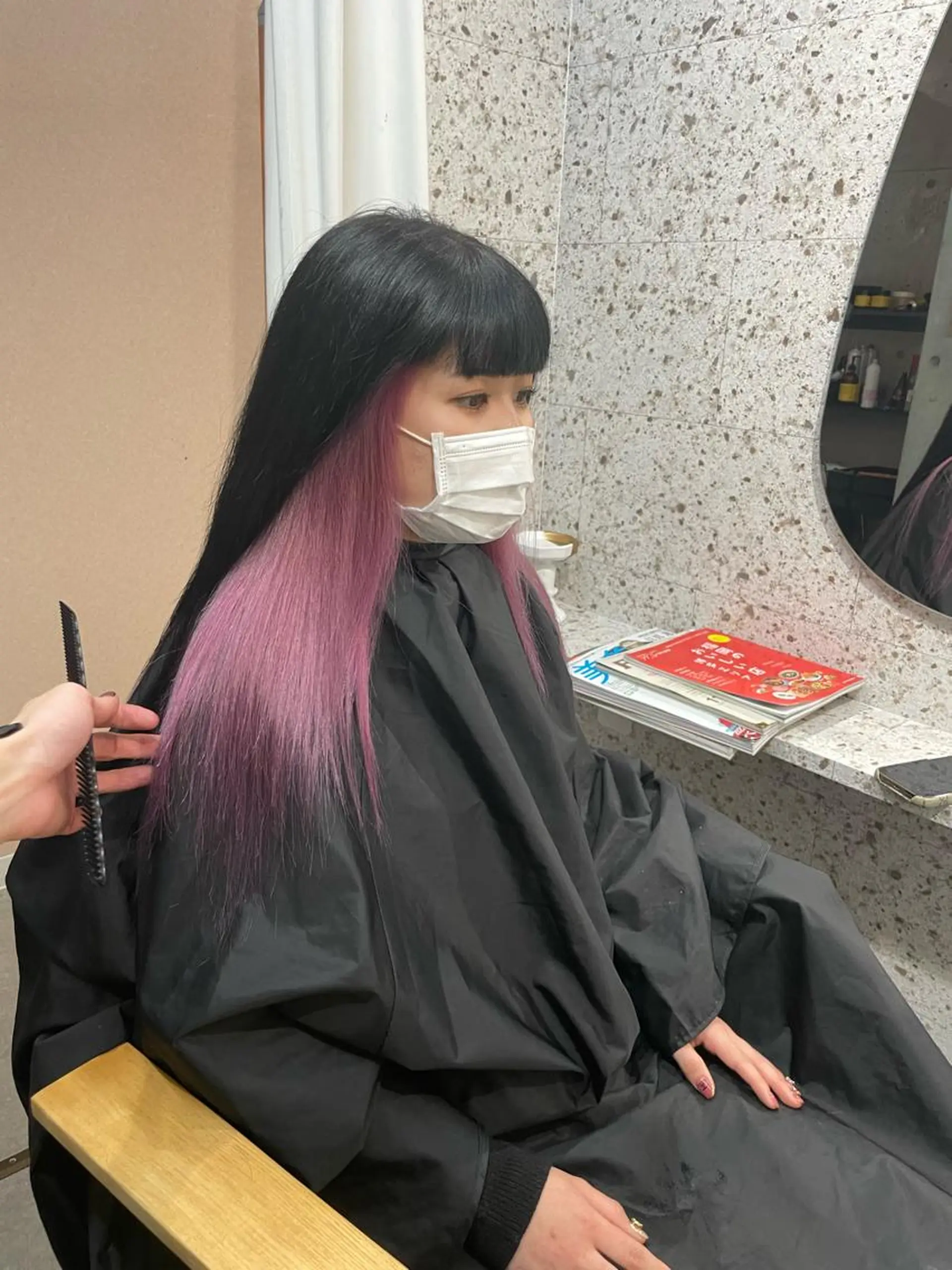 セミロング 有人/バレイヤージュ /シャドールーツのヘアスタイル