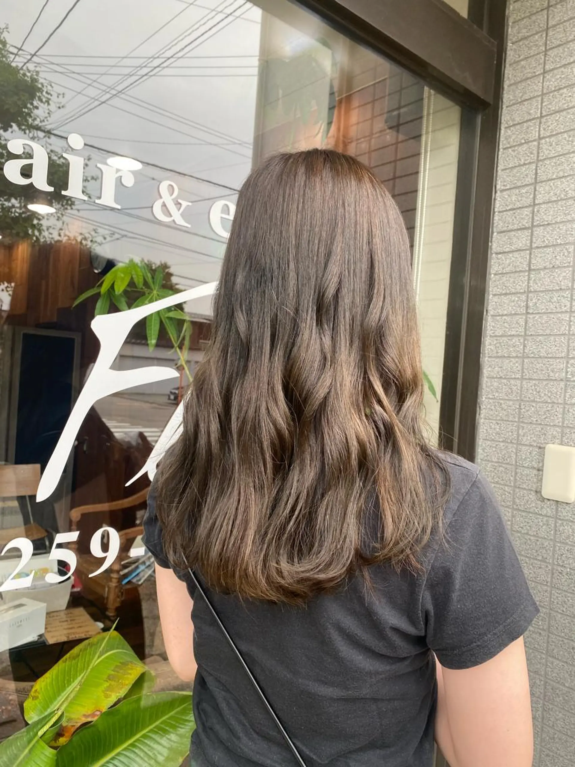 セミロング Un Fleur所属・立野 希沙のヘアスタイル