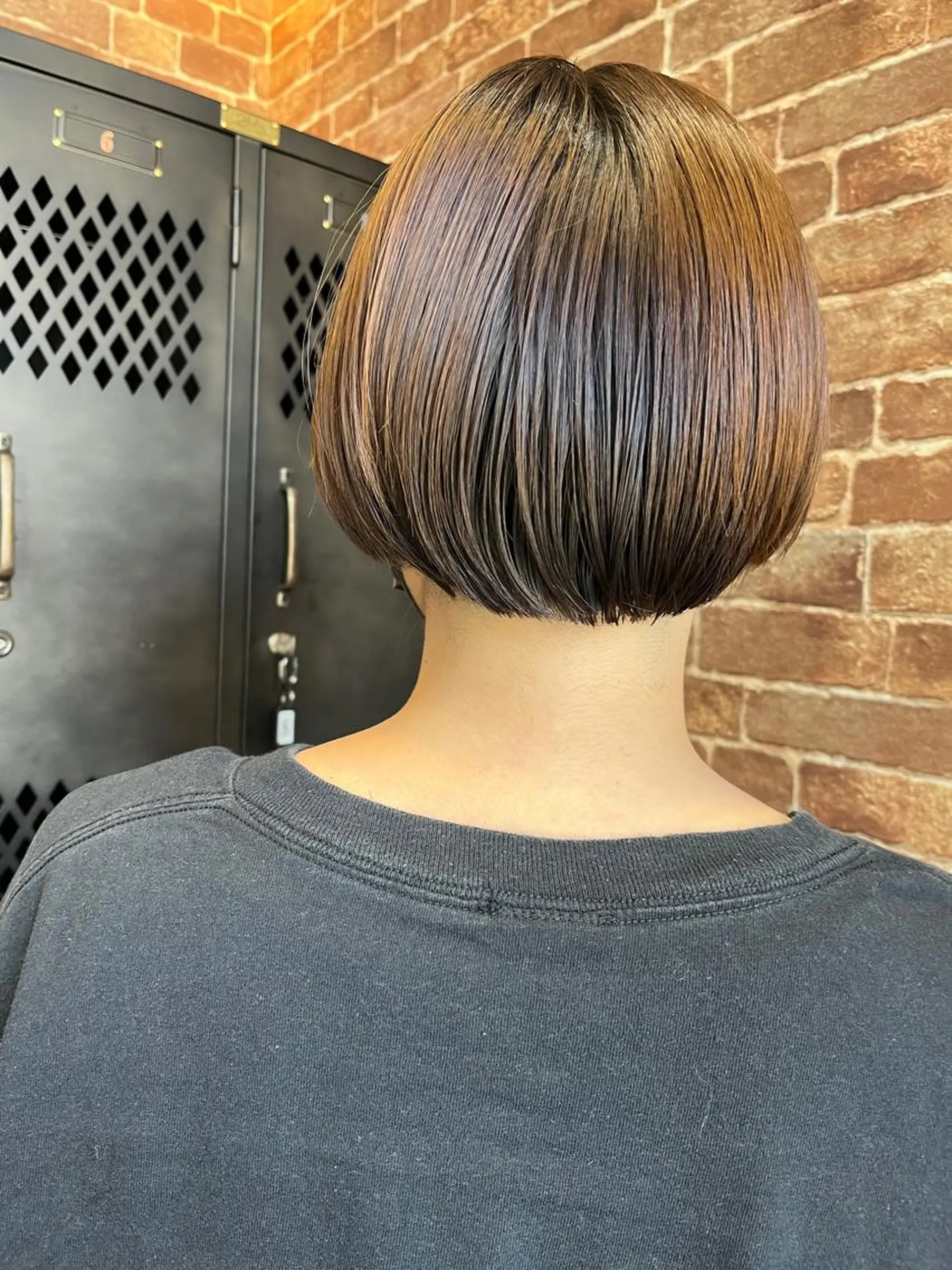 ショート カラー パーマ ヘアアレンジ メンズ キッズ ネイル マツエク・マツパ アイブロウ メンズブリーチ メンズハイライト メンズインナーカラー メンズ韓国風 ブリーチ 久木原 ゆりのヘアスタイル