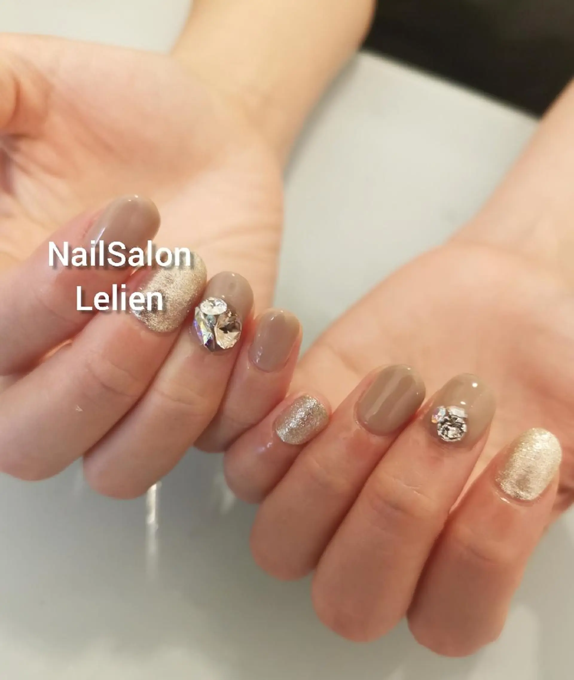 ネイル ストーンネイル 人気エリア💖完全個室【ルリエ】所属・ネイルサロン Lelienルリエのネイルデザイン