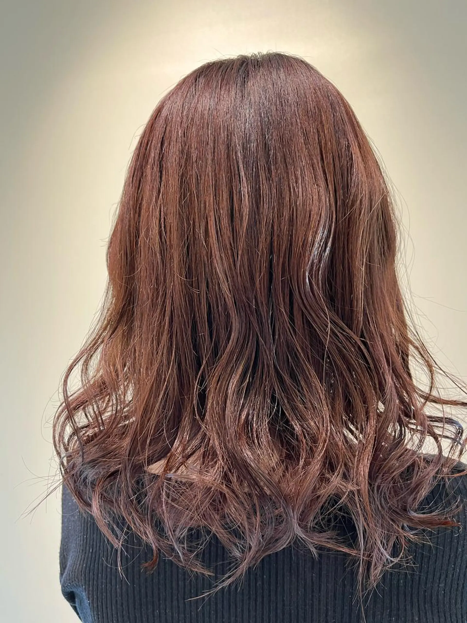 ミディアム EARTH長岡 🌼渡辺まい🌼のヘアスタイル