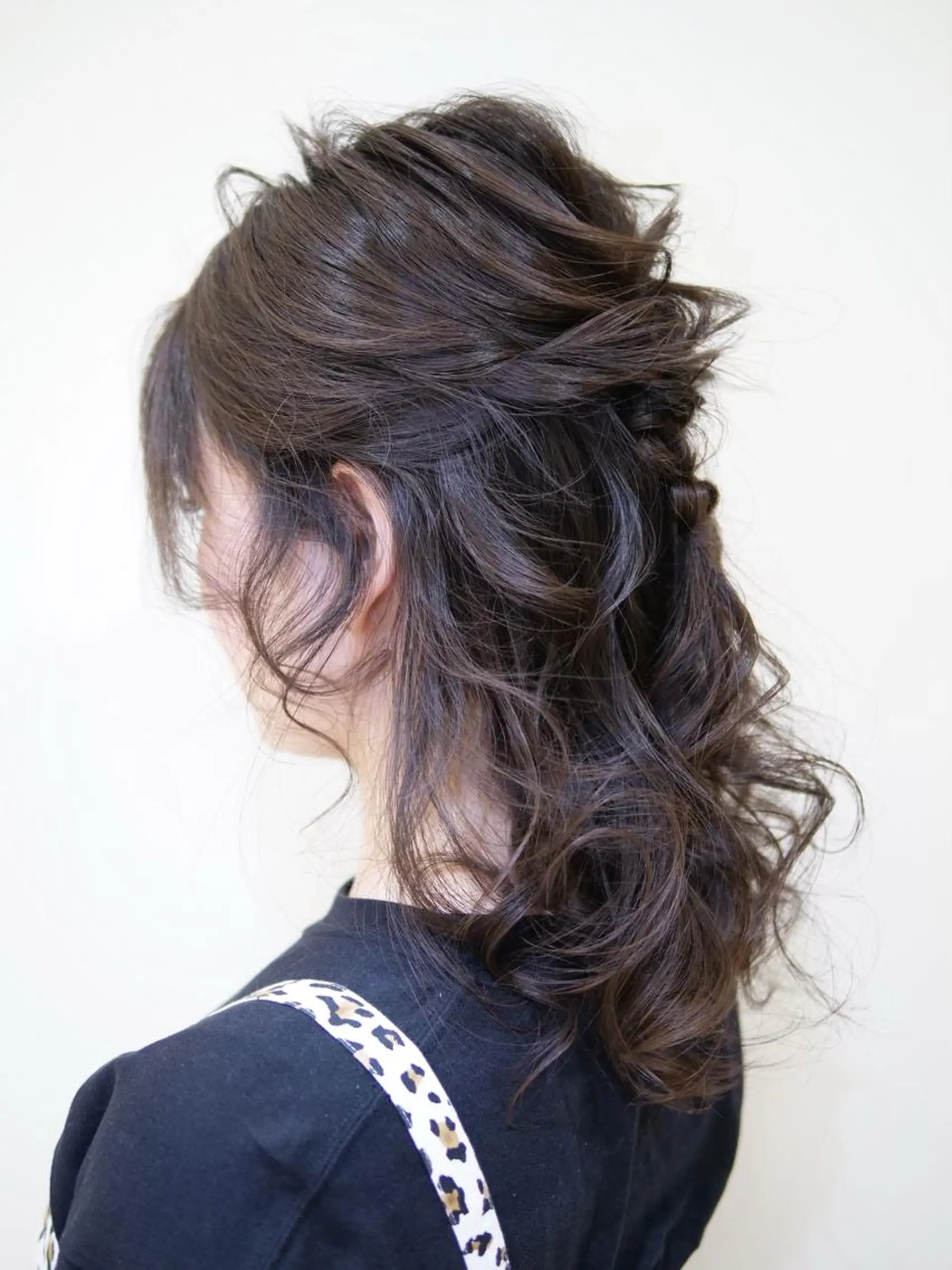 ロング kawakita yoshinoriのヘアスタイル