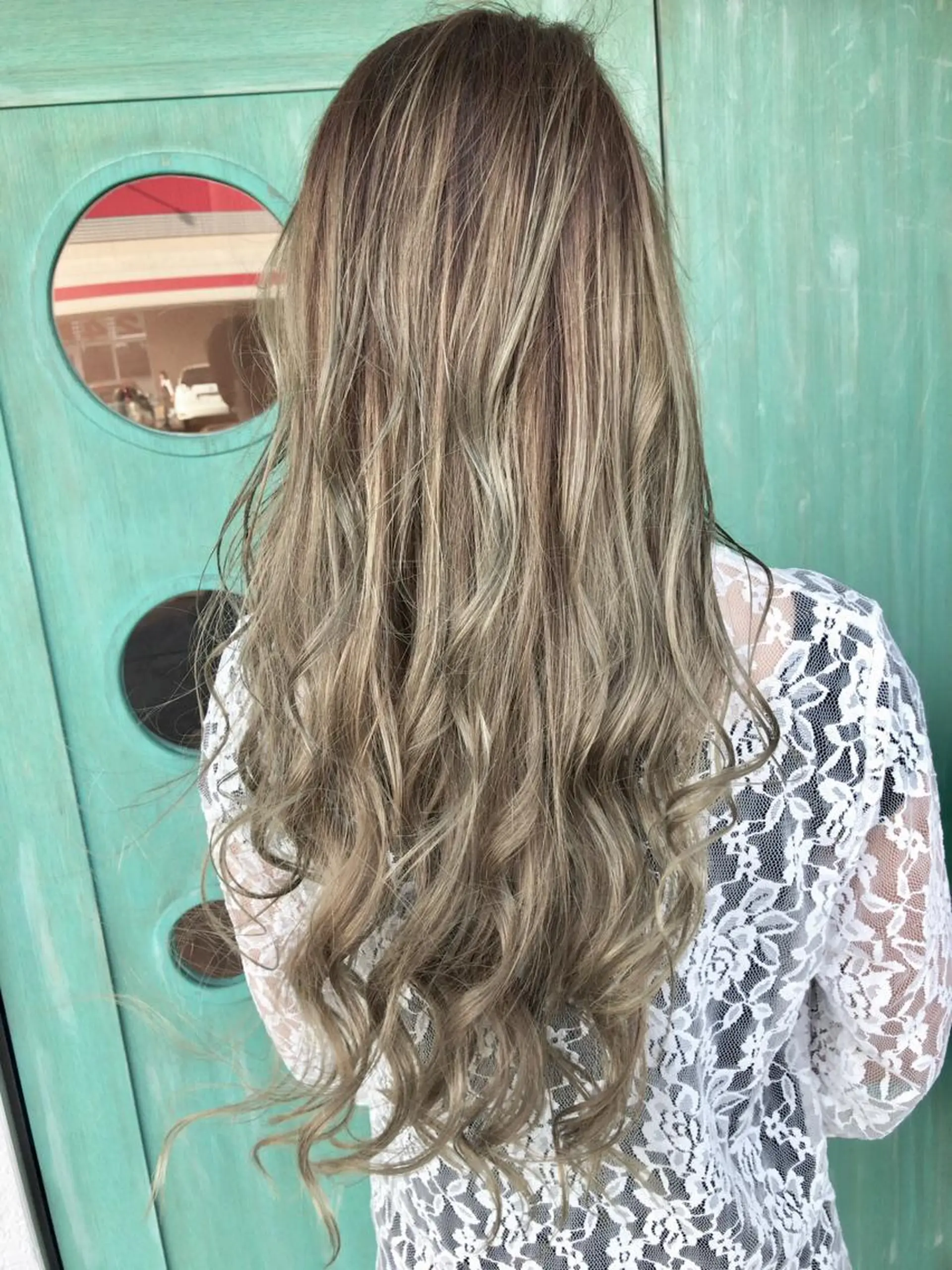 ロング カラー haku  hair salon所属・レイヤーカット匠 イソザキノリユキのヘアスタイル