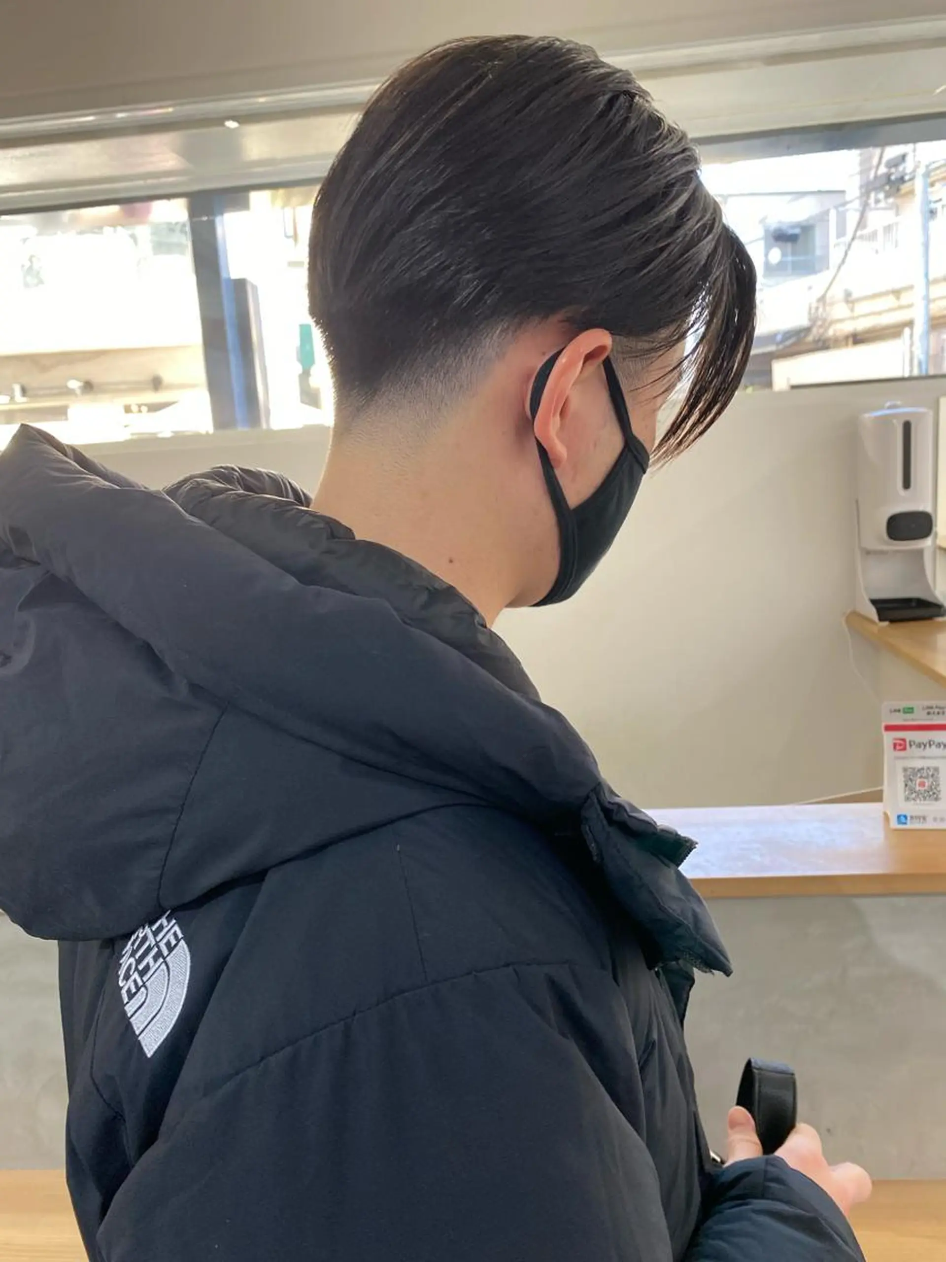 ショート メンズ センターパート 刈り上げ カット 森貴裕/ベージュ/ パーマ/オリーブのヘアスタイル