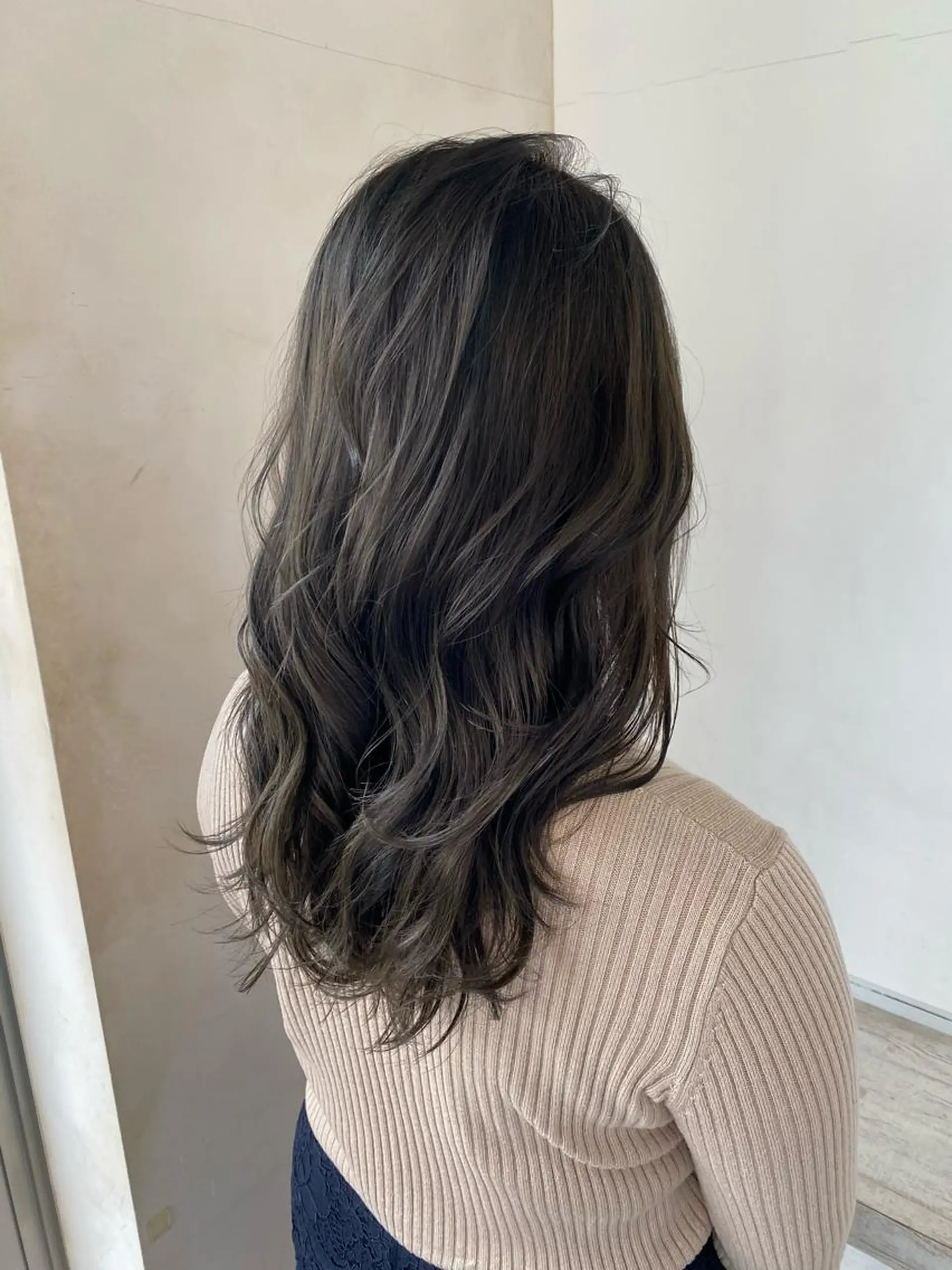 ロング 顔まわりカット🌟 くびれヘア/寺門遥輝のヘアスタイル