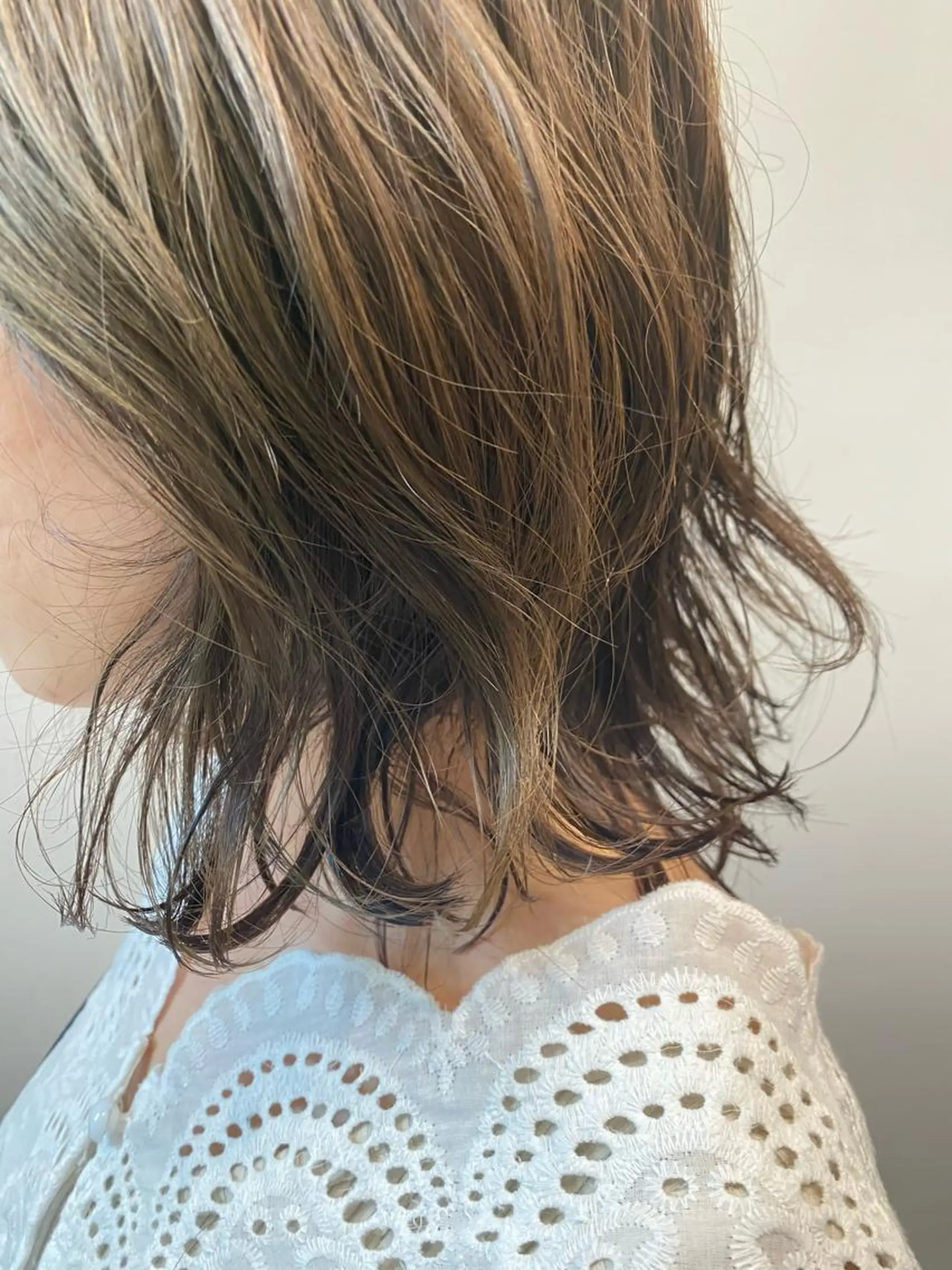 ミディアム 壁谷  加保理のヘアスタイル