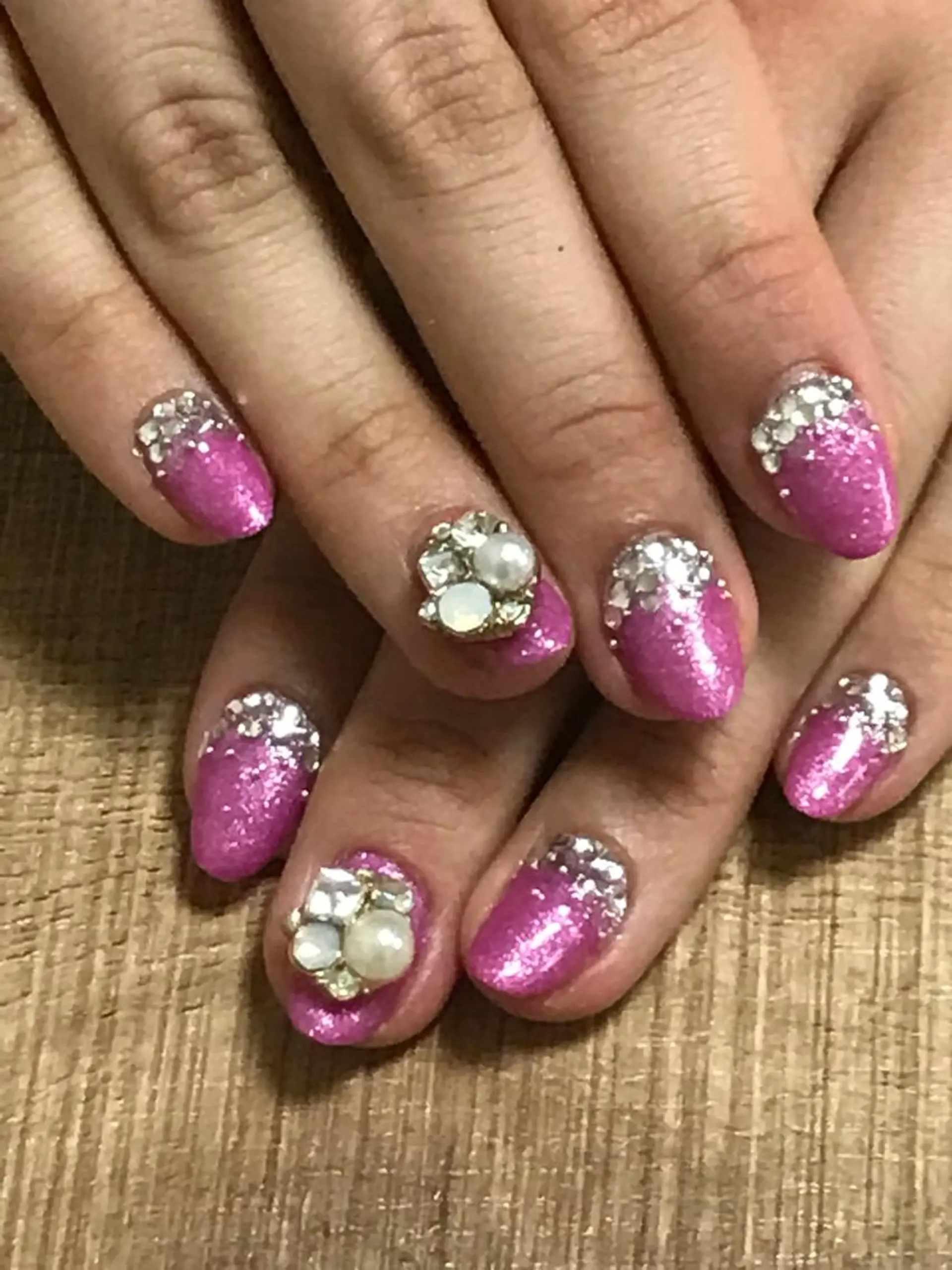 ネイル アートネイル 安藤 Charlotteのネイルデザイン