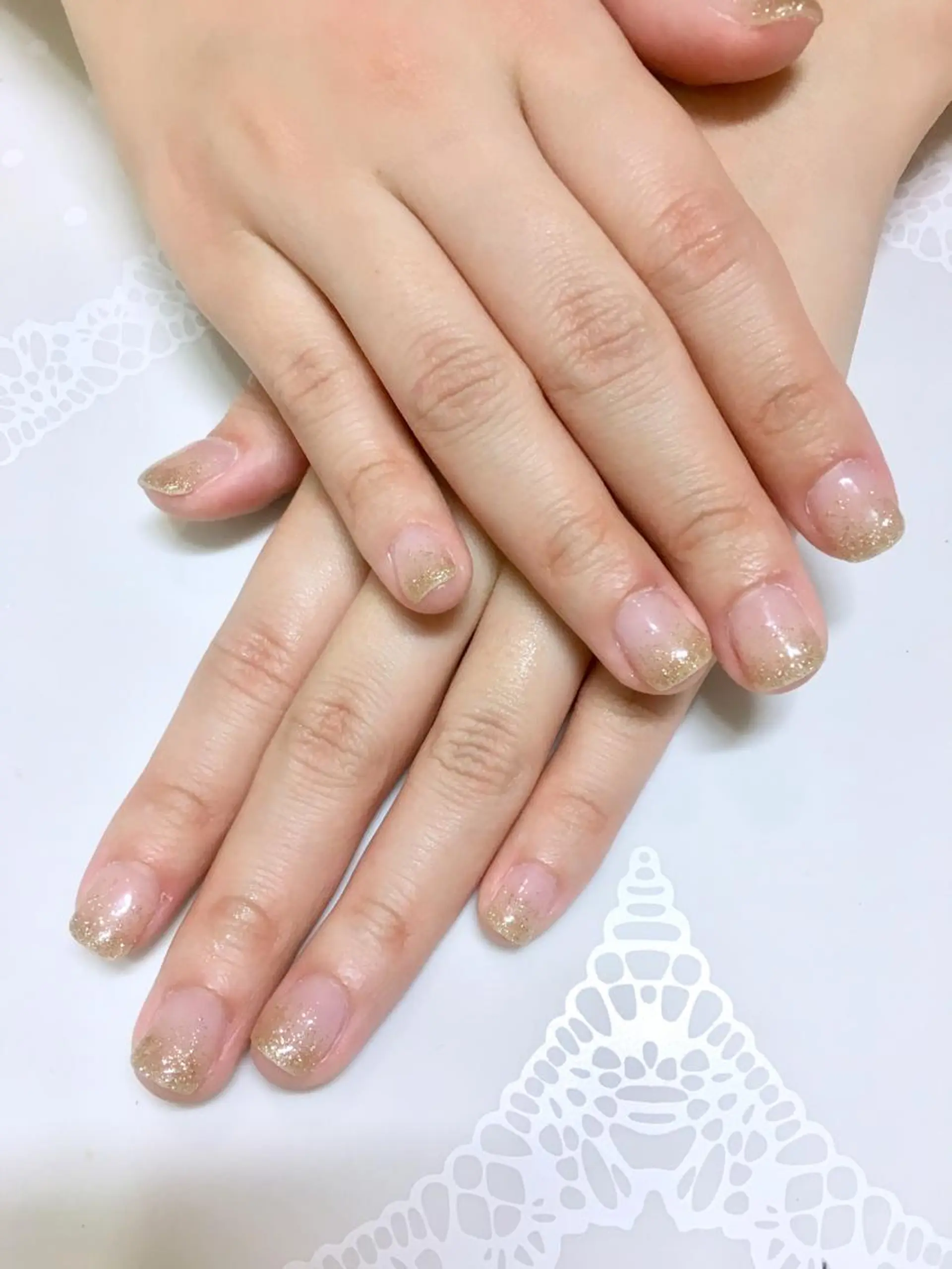 ネイル 新宿ネイルサロン ジェミディローサのネイルデザイン