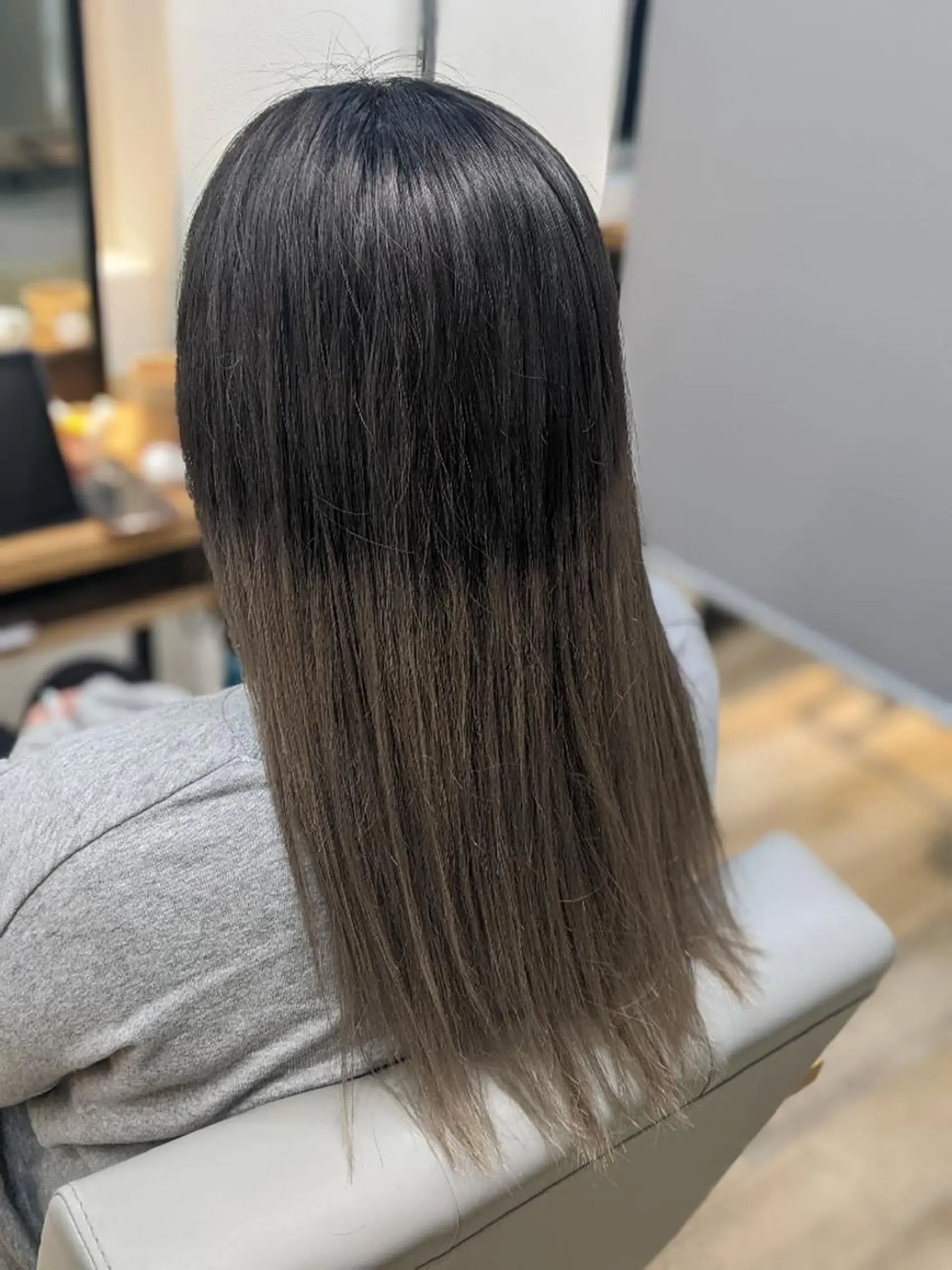 ロング カラー グラデーションカラー Kokeshi/吹上 /Rymlhairのヘアスタイル