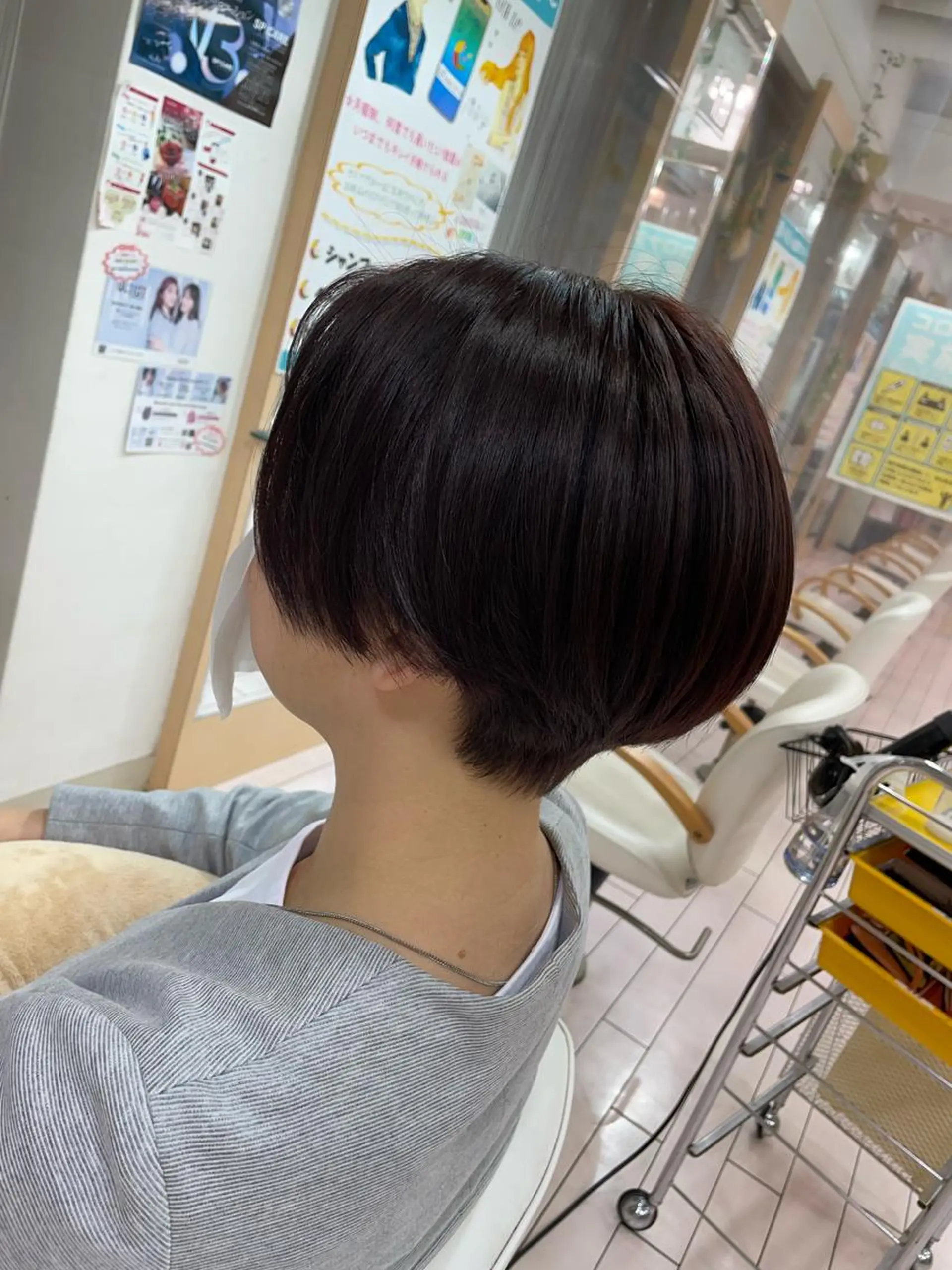 ショート 村上 祐香のヘアスタイル