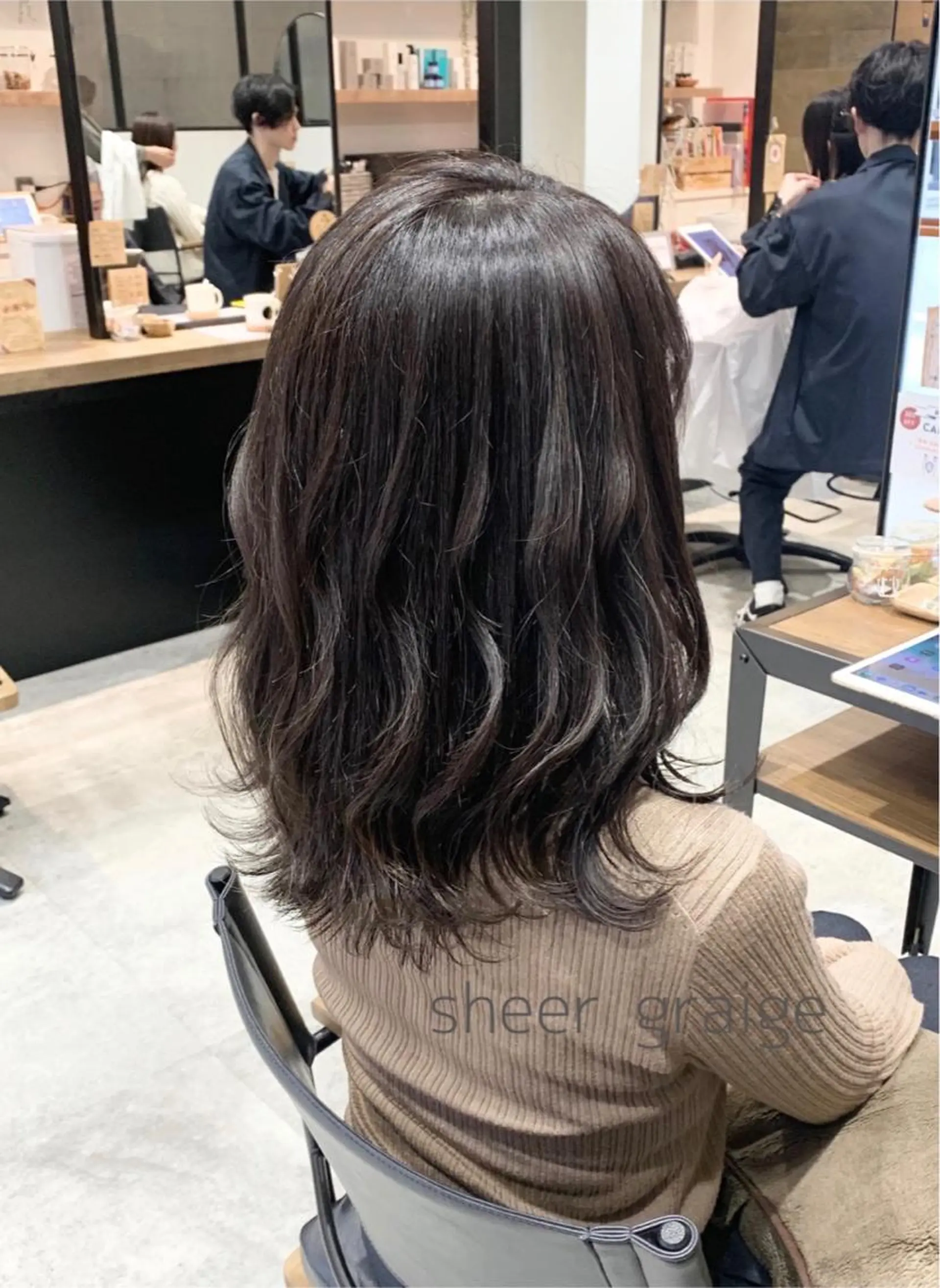 セミロング カラー ヘアアレンジ 透明感カラー グレージュ イルミナカラー カット ヘアカラー トリートメント 似合わせレイヤー/ 美髪縮毛矯正/ミナエのヘアスタイル