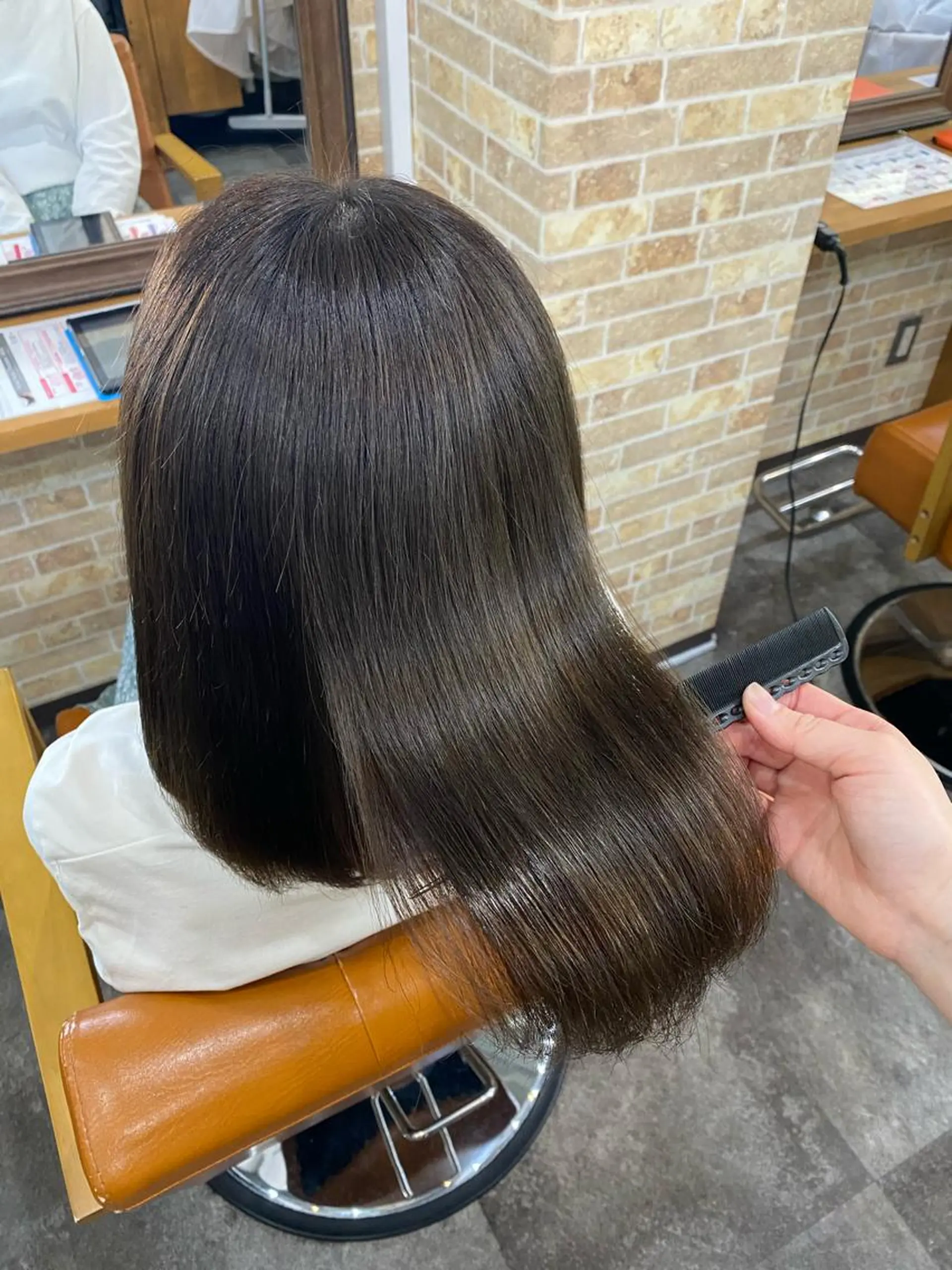 ミディアム 美髪ヘア 🤍erikaのヘアスタイル