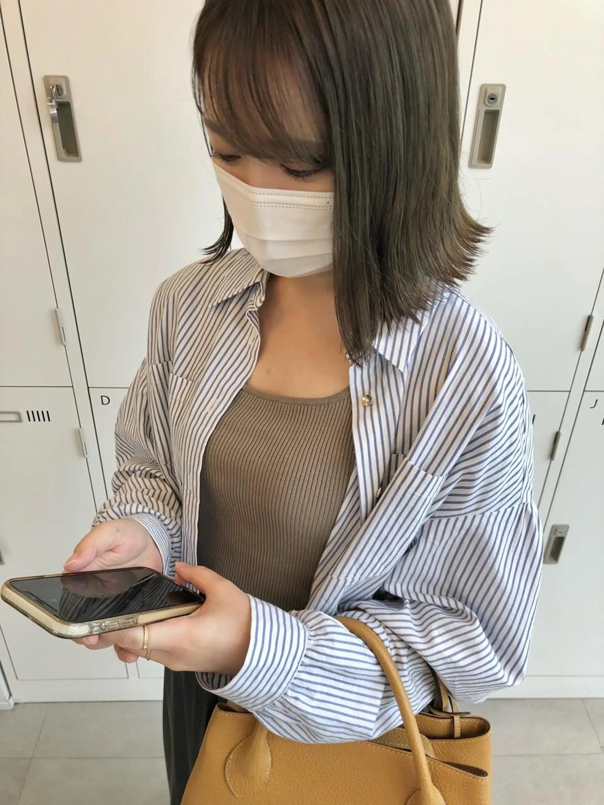 ショート カラー 切りっぱなしボブ ベージュカラー ボブ Saori / さおりのヘアスタイル