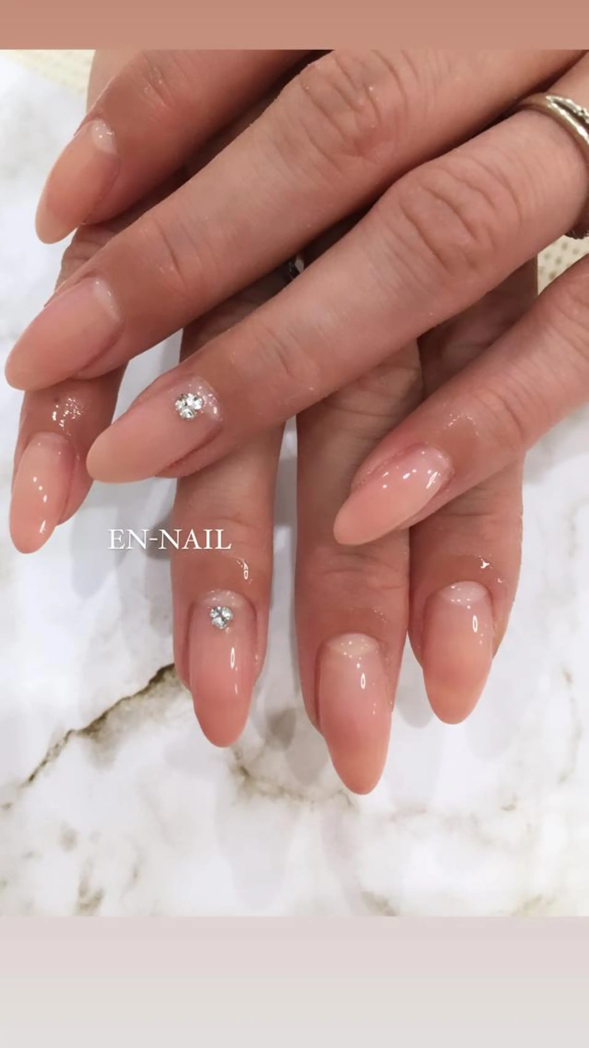 ネイル ハンドネイル EN_NAIL 野中本店Ayakaのネイルデザイン