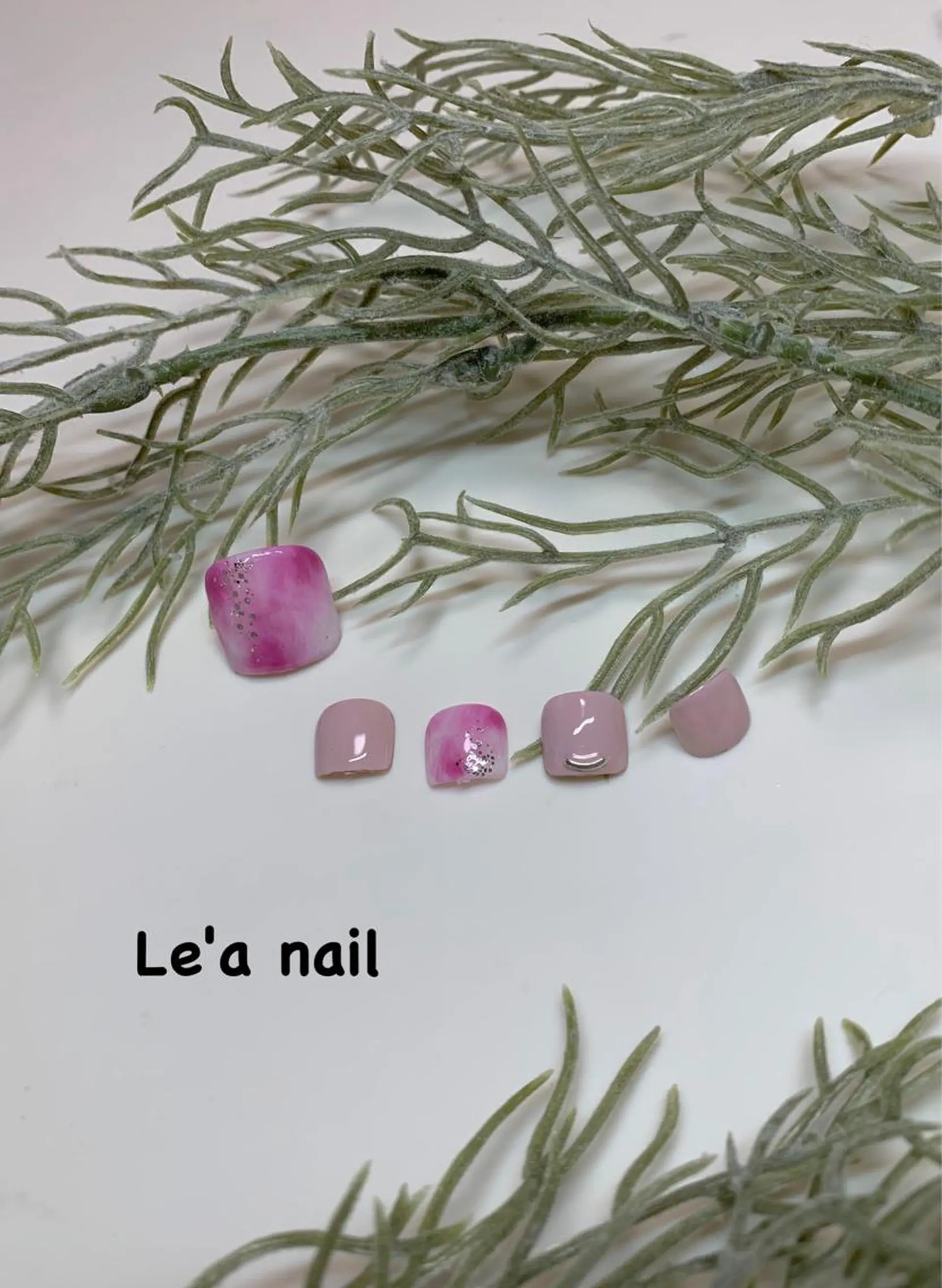 ネイル 'mm  (ミリ) ＭＡＮＡＭＩのネイルデザイン