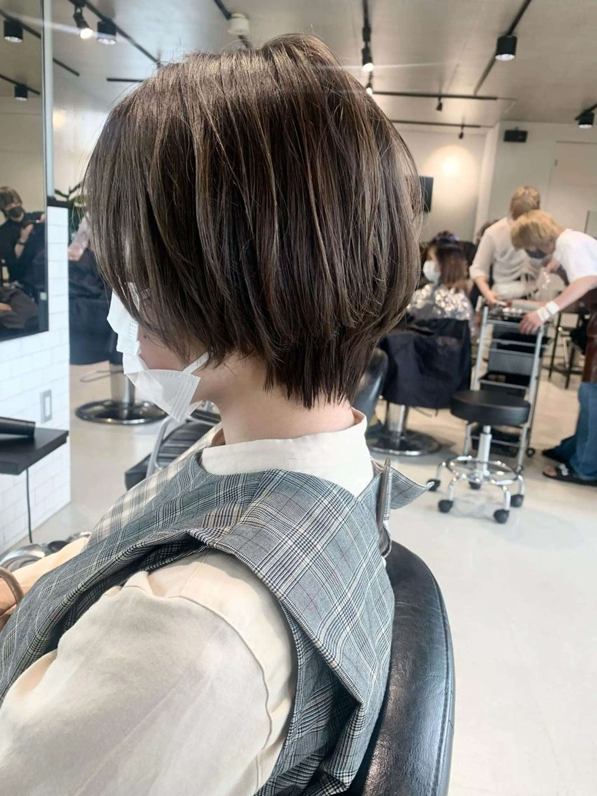 ショート カラー カット ヘアカラー トリートメント ヘッドスパ ヘアセット 透明感/オリーブ/ グレージュ/YUKAのヘアスタイル