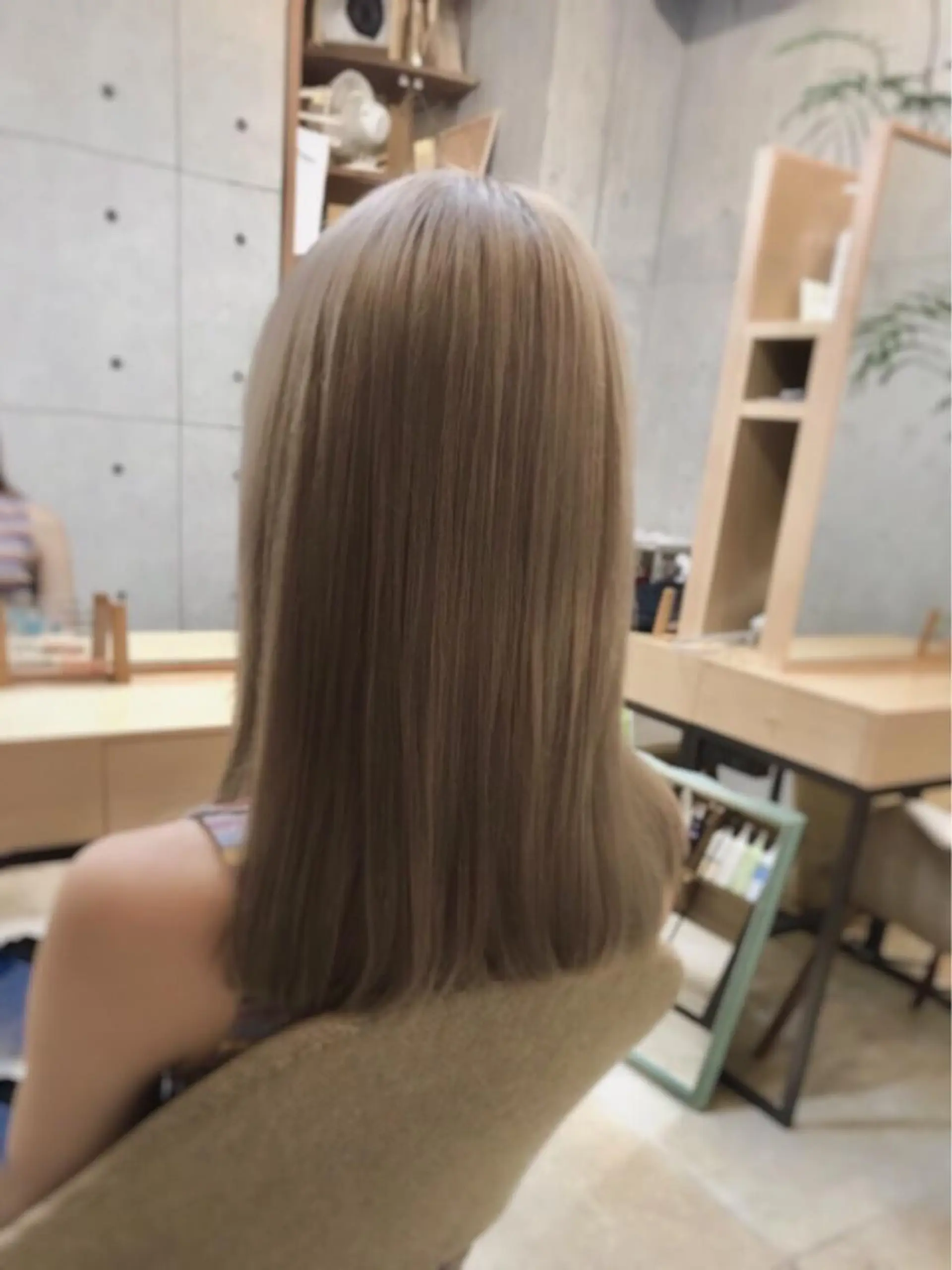 ミディアム カラー ダブルカラー ハイトーンカラー トリートメント kazuki iconのヘアスタイル