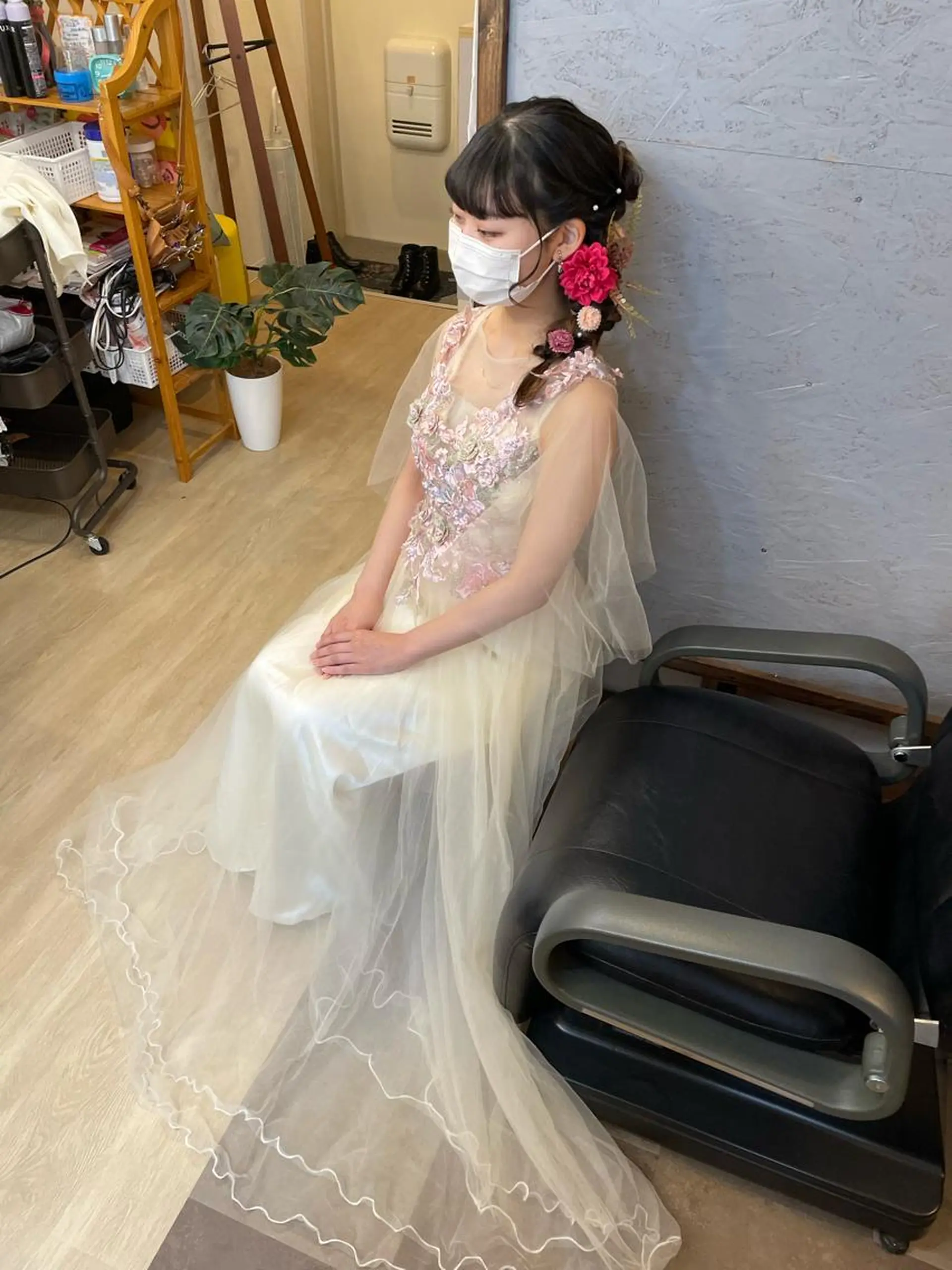 ロング ヘアアレンジ 卒業式のヘアスタイル HempBeauty 浅野アサミのヘアスタイル