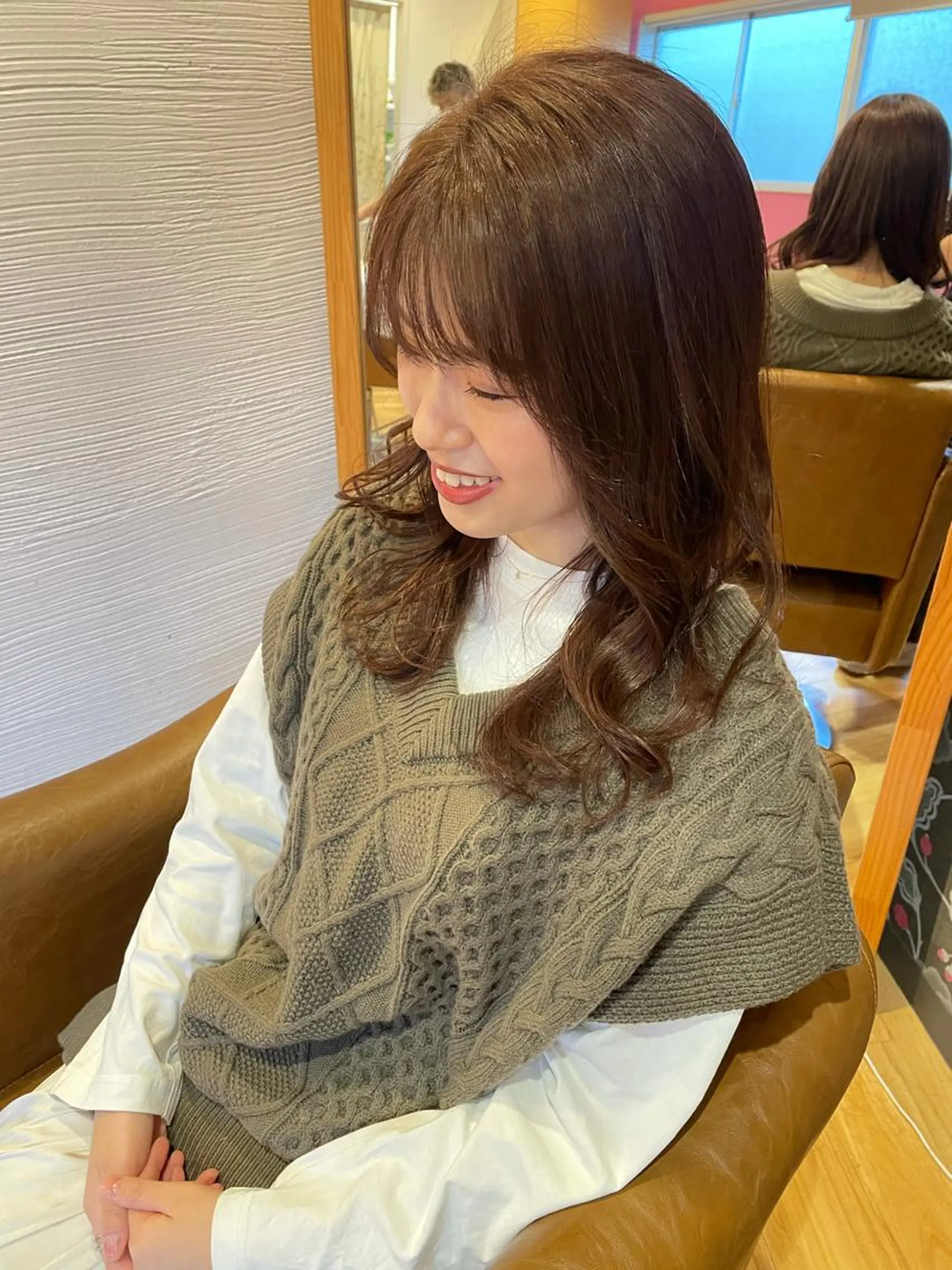 ロング ラベンダーベージュ レイヤーカット カット ヘアカラー トリートメント ヘッドスパ 北九州美容室 🕊️わかな✂︎のヘアスタイル