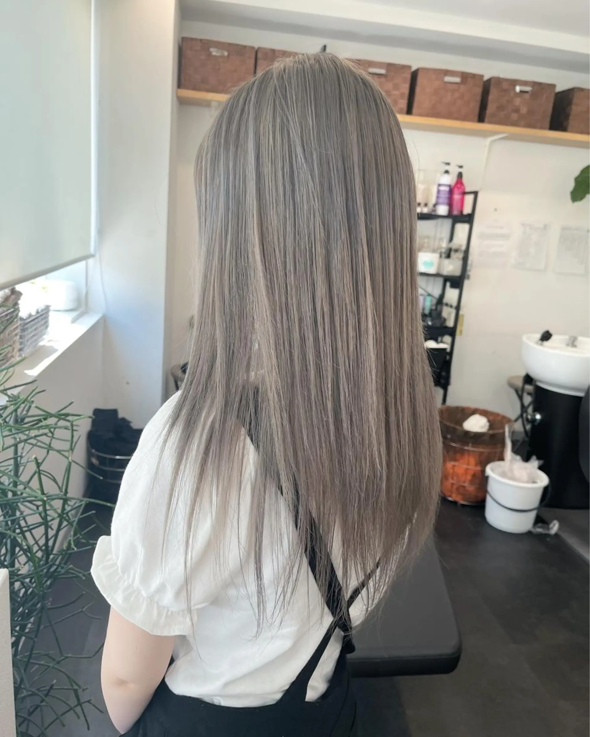 ロング カラー JIL BLAN 京都所属・RU RIのヘアスタイル