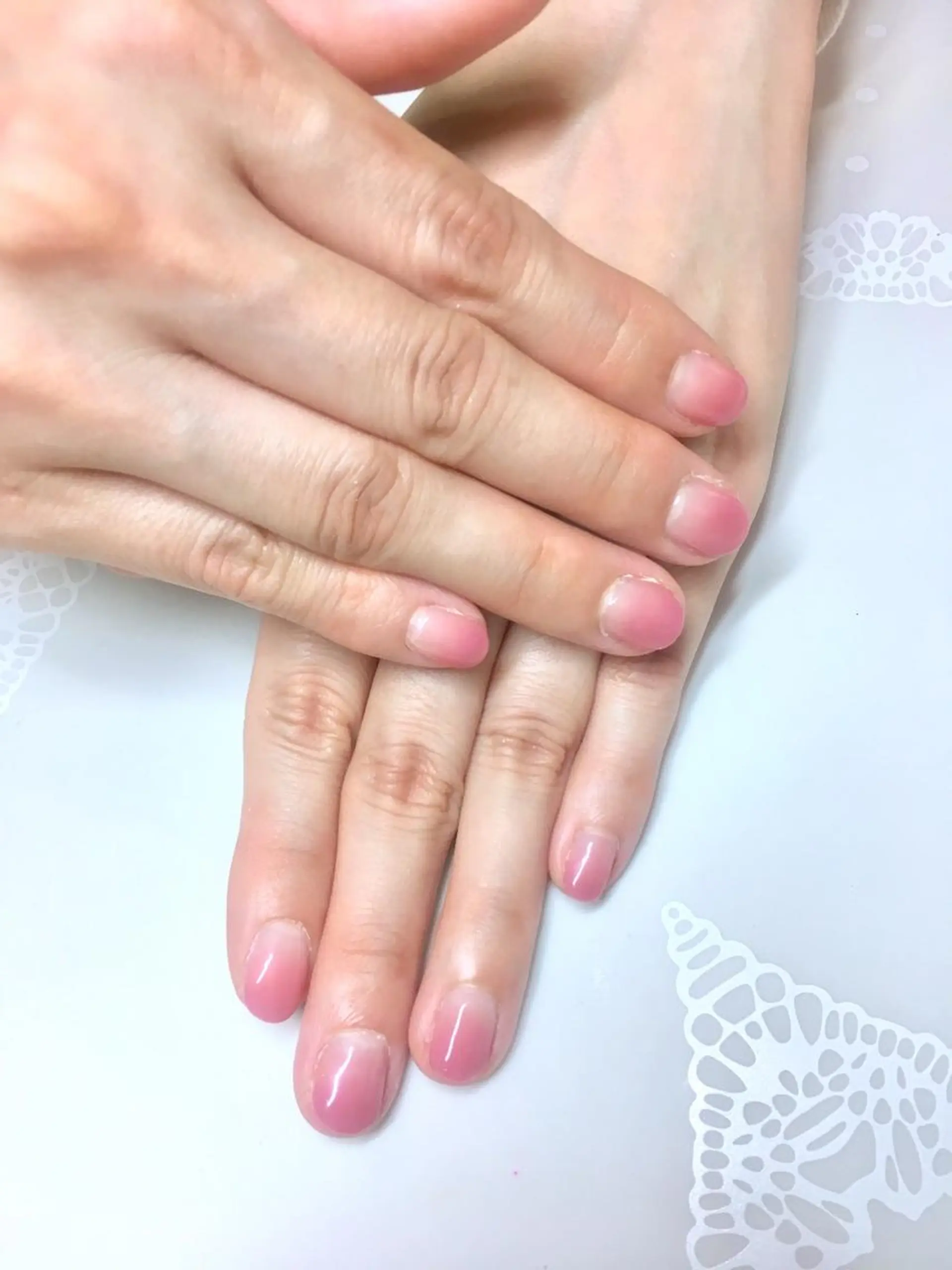 ネイル 新宿ネイルサロン ジェミディローサのネイルデザイン