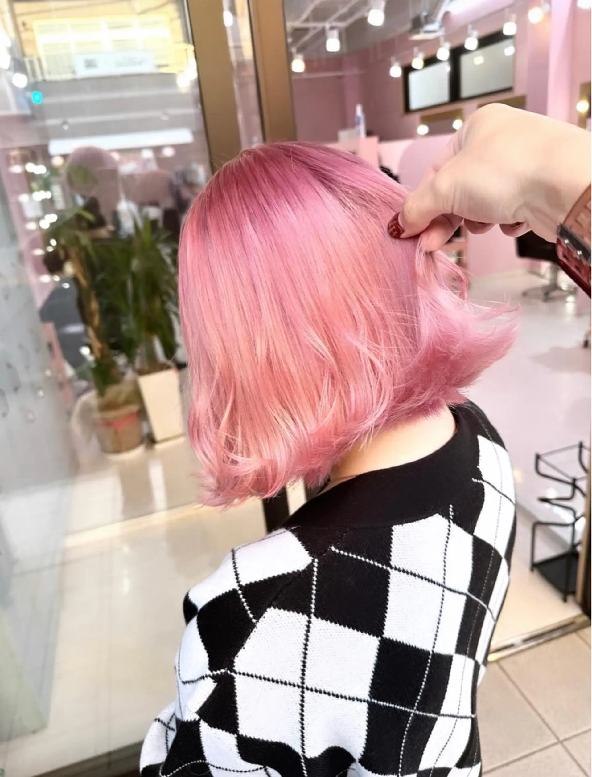 ミディアム カラー ✨色落ちまで可愛い✨ MANATO🎨🌈のヘアスタイル