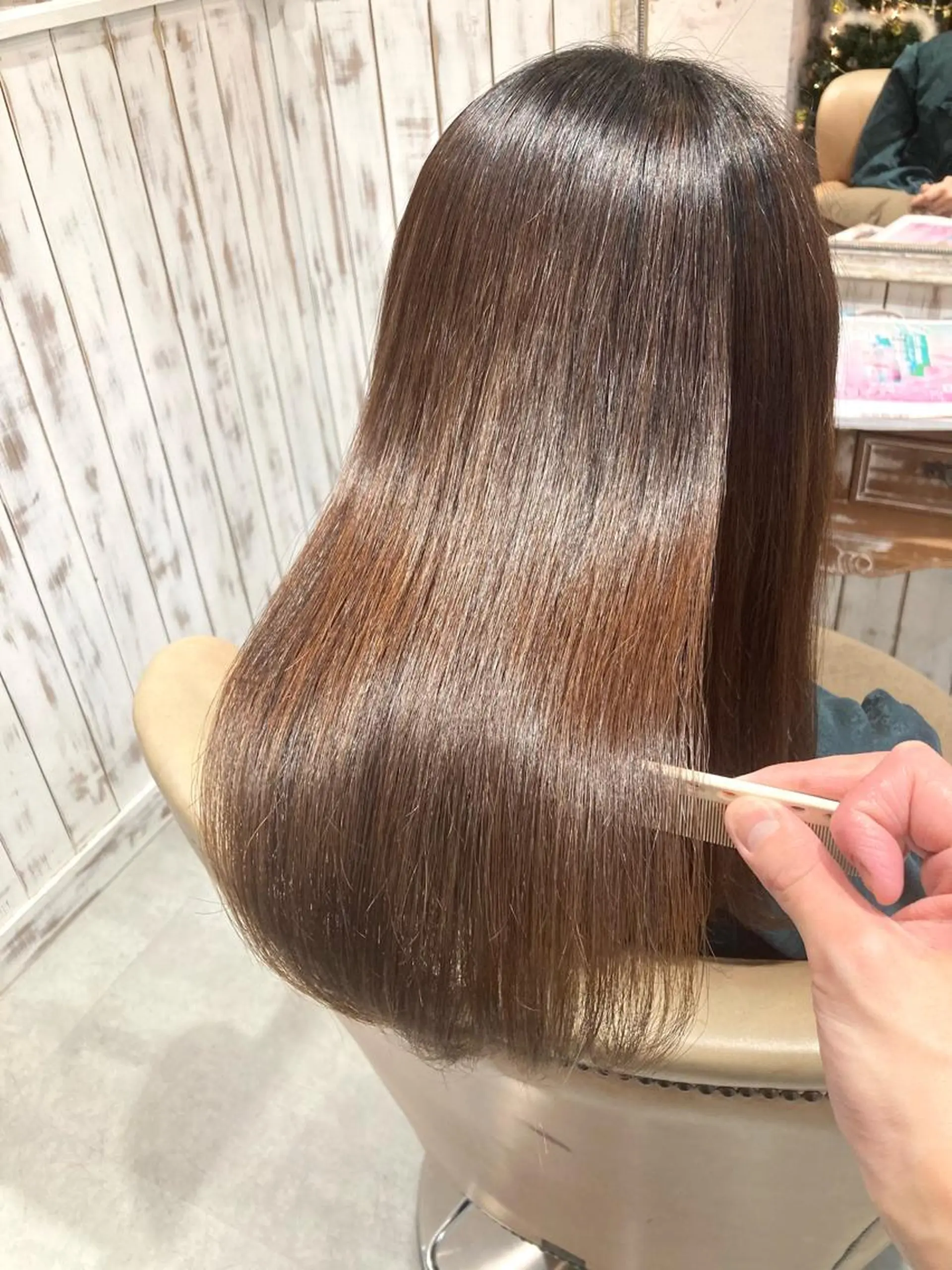 セミロング 縮毛矯正 【ailes】品川 隆博のヘアスタイル