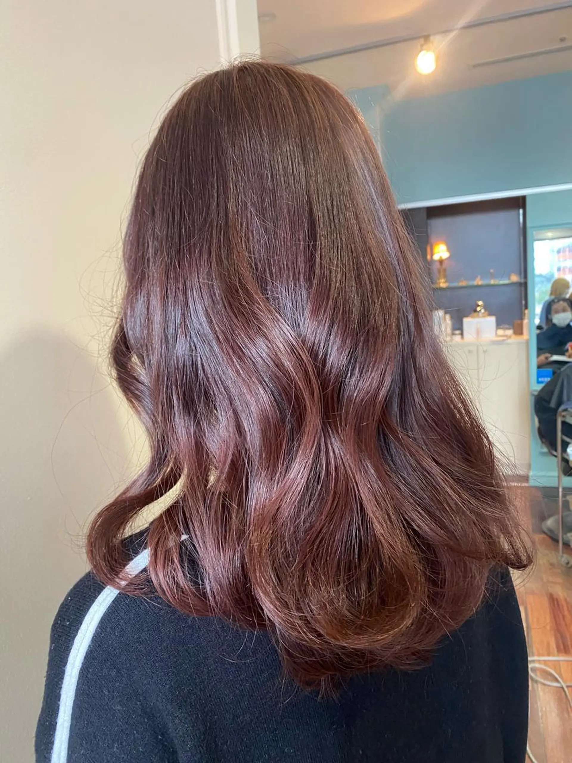 セミロング カラー 🌻名古屋🌻 🫧ハイトーン🫧のヘアスタイル