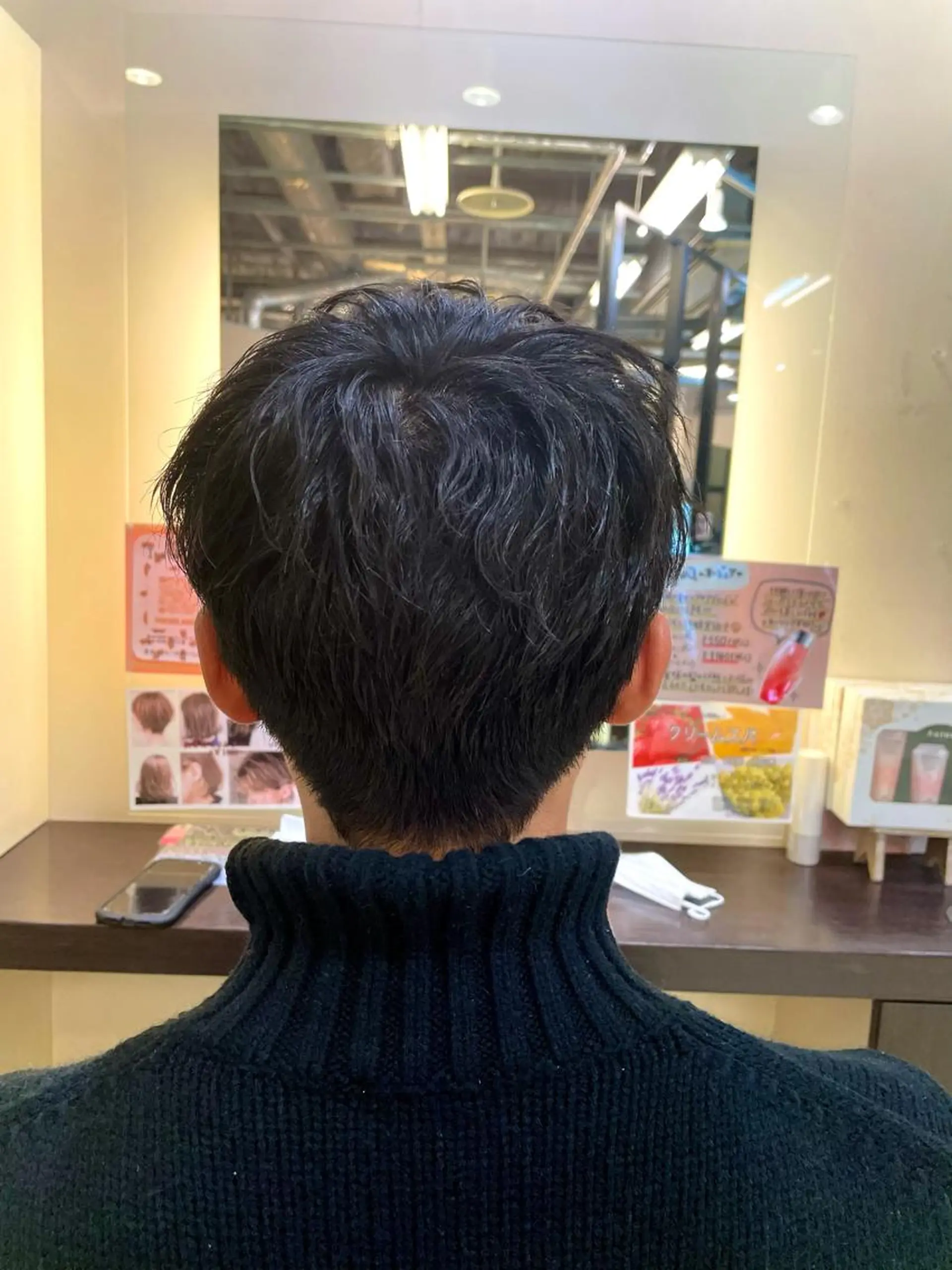 ショート メンズ マッシュ 刈り上げ カット パーマ 吉田 未来のヘアスタイル