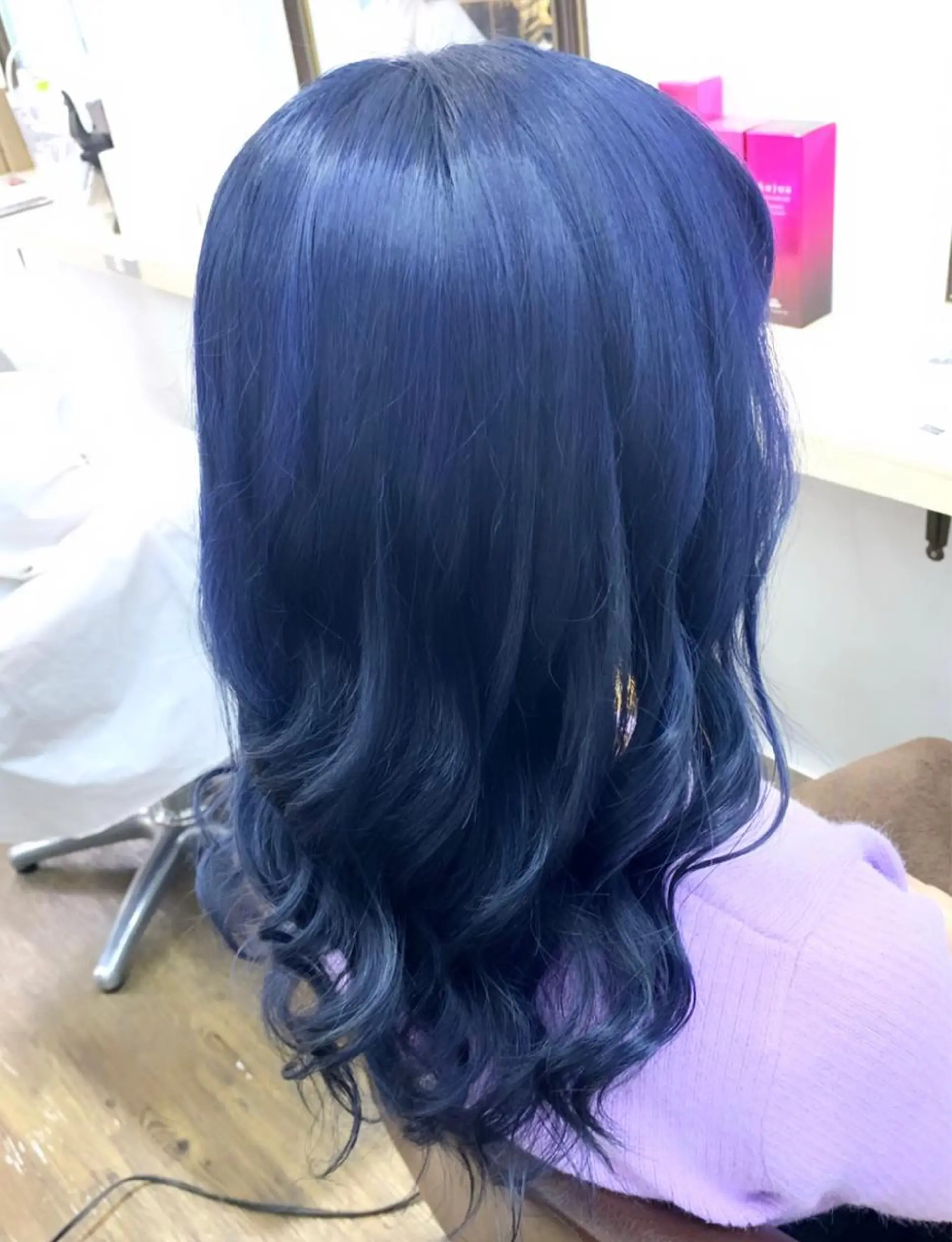 セミロング カラー ブリーチ ケアブリーチ ヘアカラー 🧠U-topia 西村彩🧠のヘアスタイル