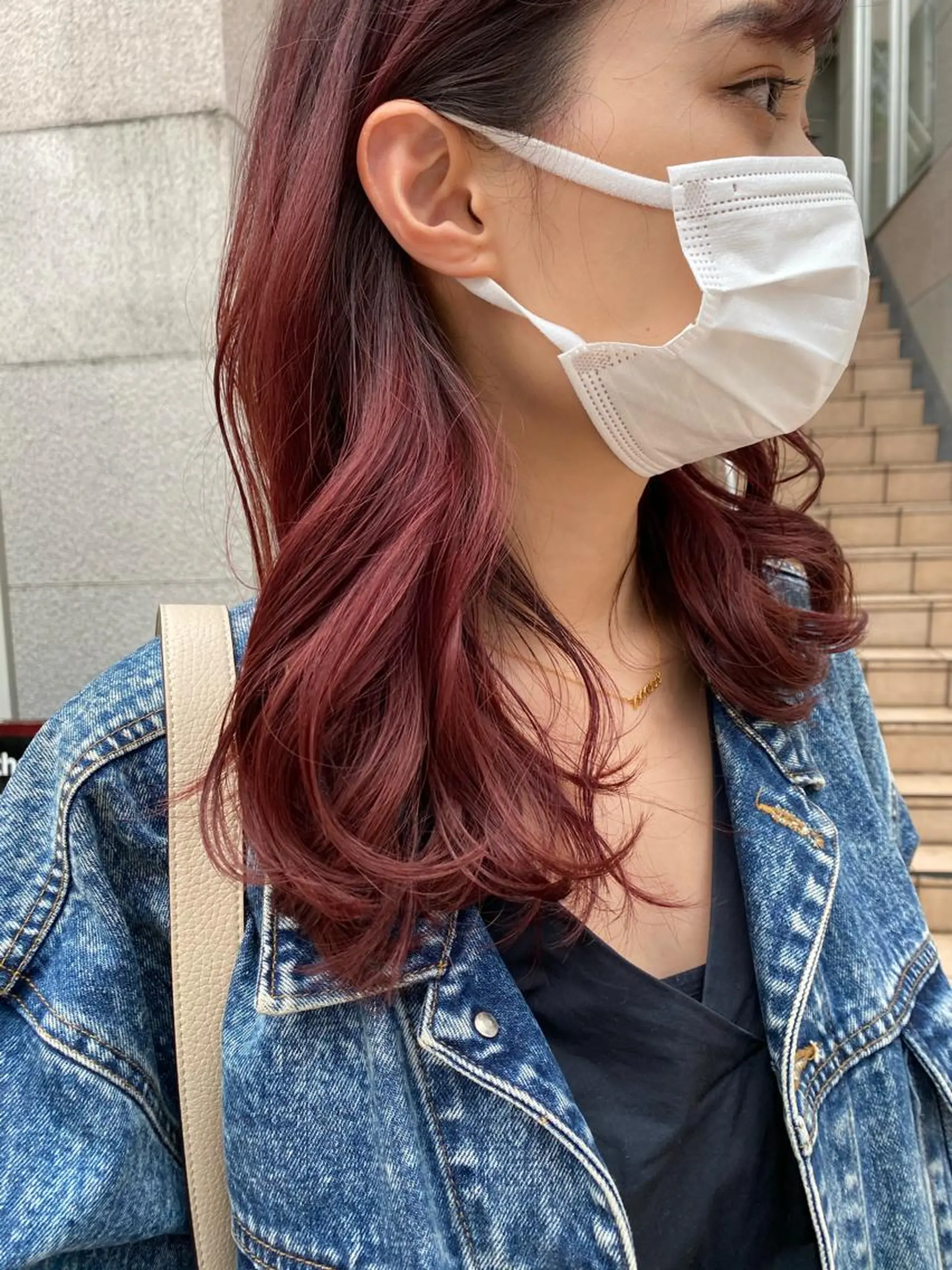 セミロング カラー タカノ ノゾミのヘアスタイル