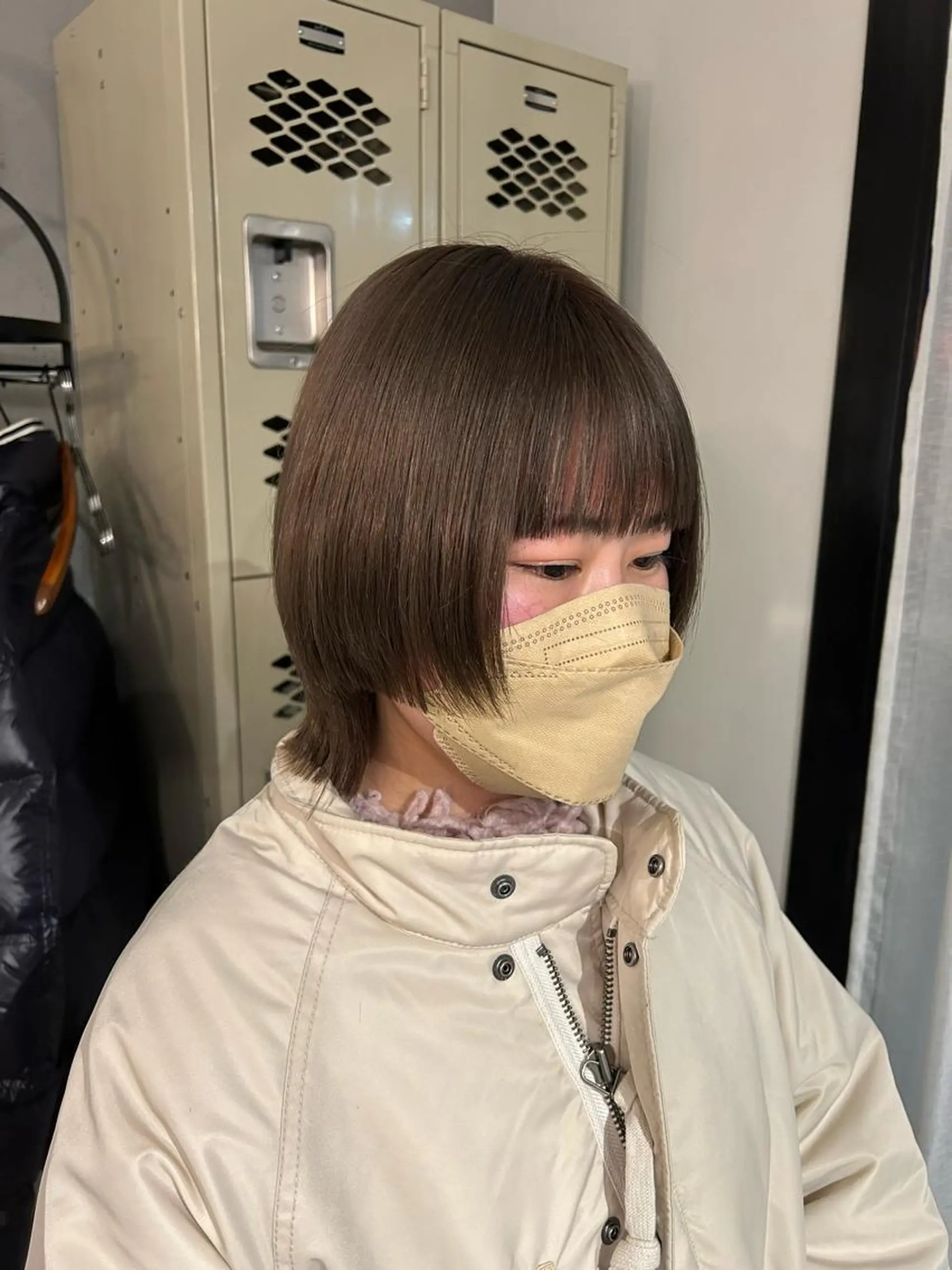 ミディアム ウルフカット まるやま ゆいかのヘアスタイル