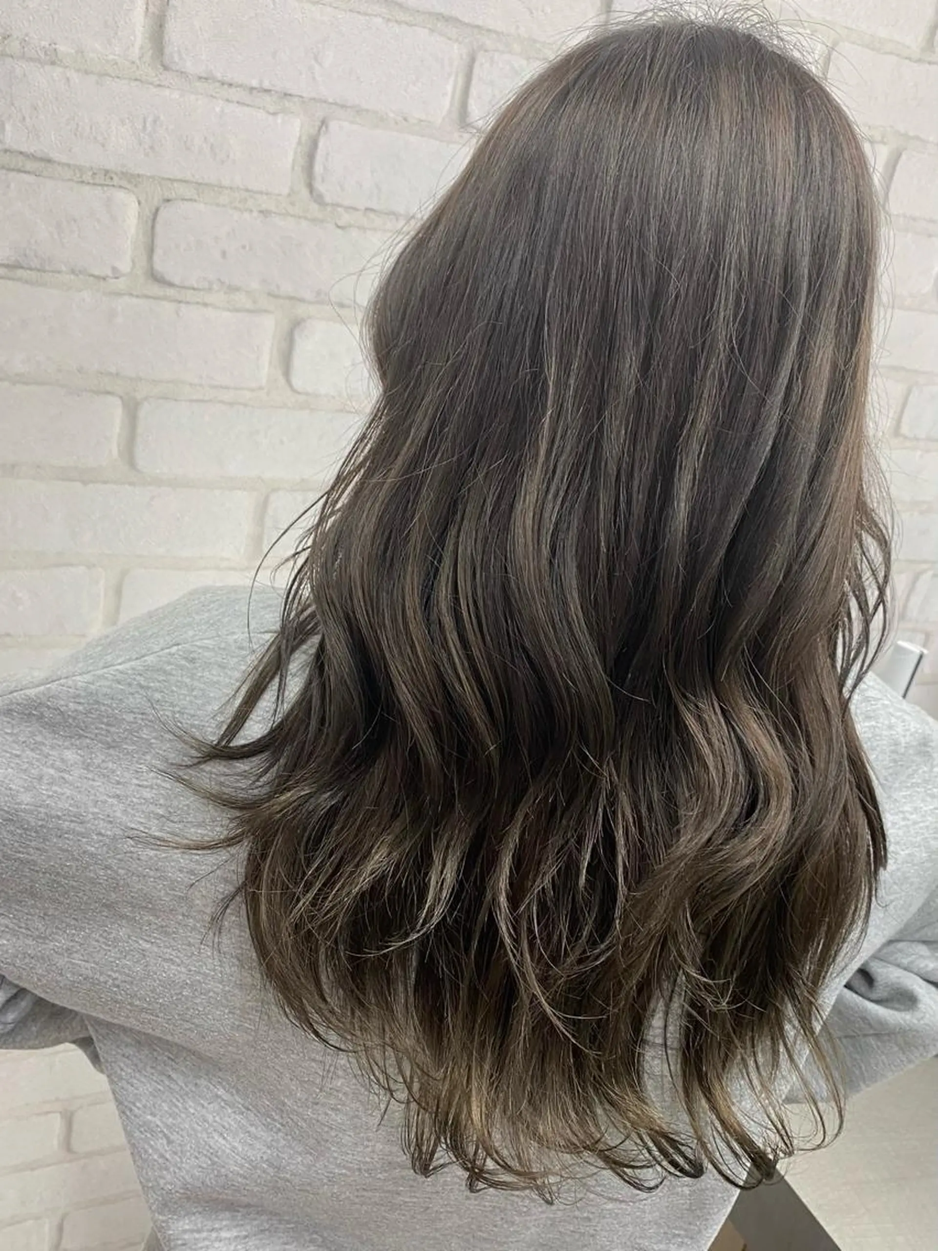 ロング カラー ブリーチカラー🫧 森　凪沙のヘアスタイル