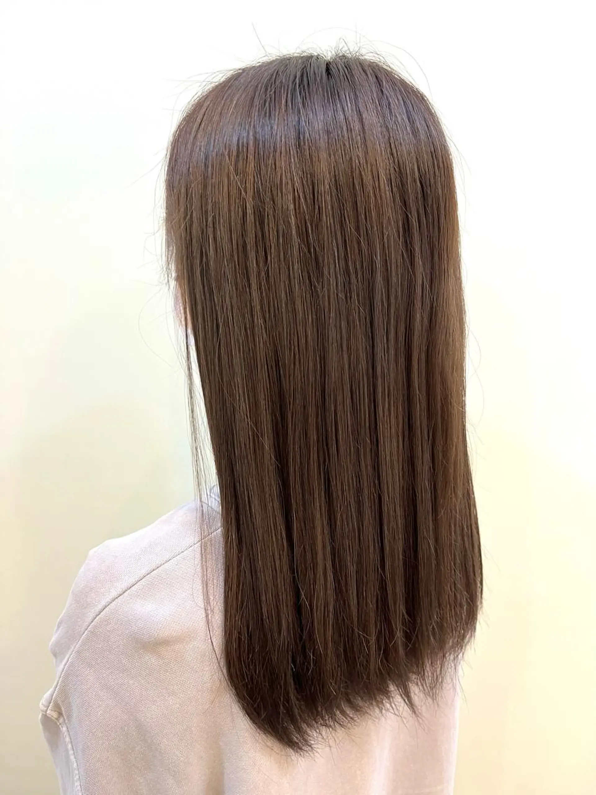 カラー 伊藤 由妃乃のヘアスタイル