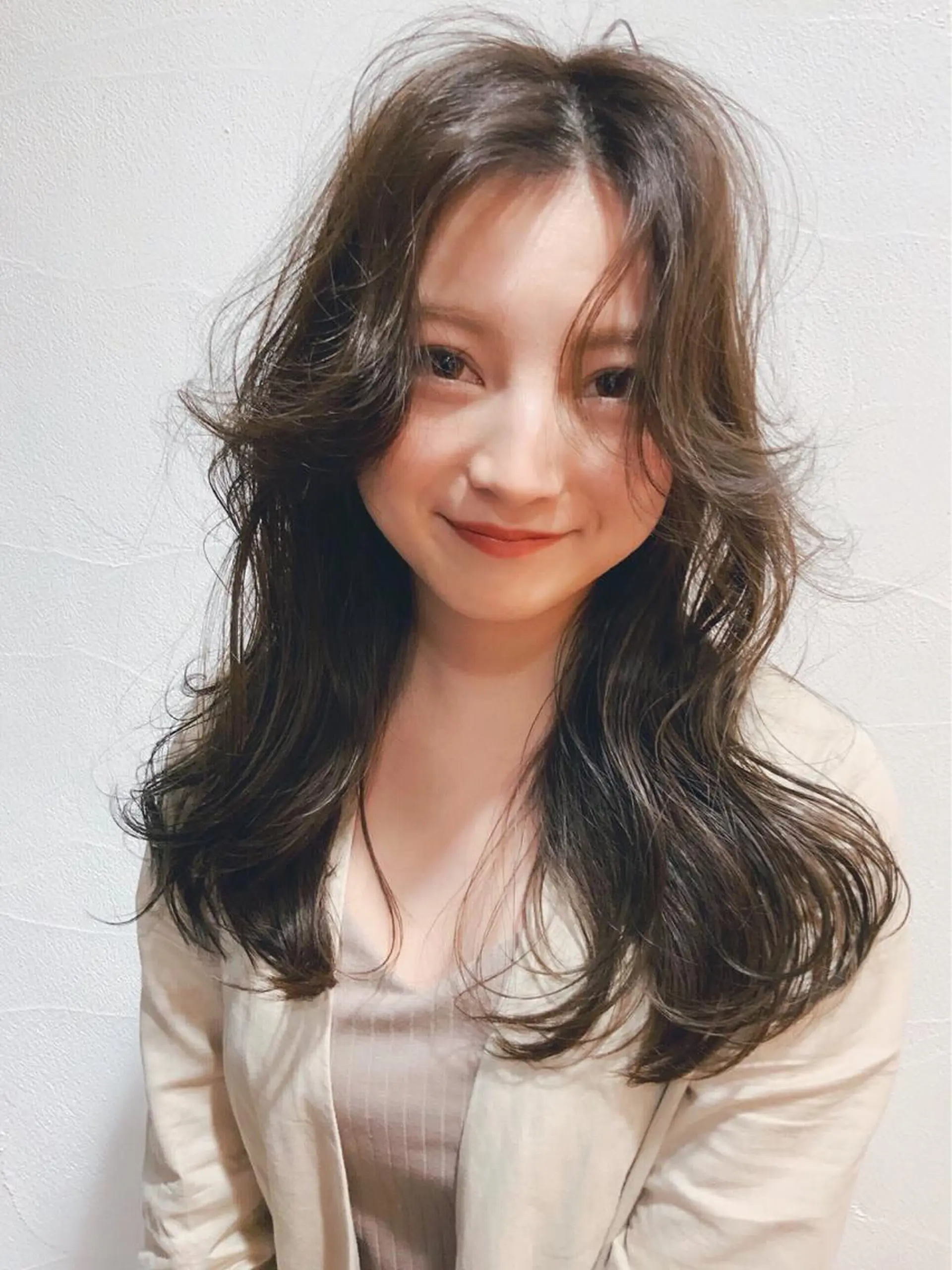セミロング カラー レイヤーカット メンズカット特化柏駅 徒歩3分LOUのヘアスタイル