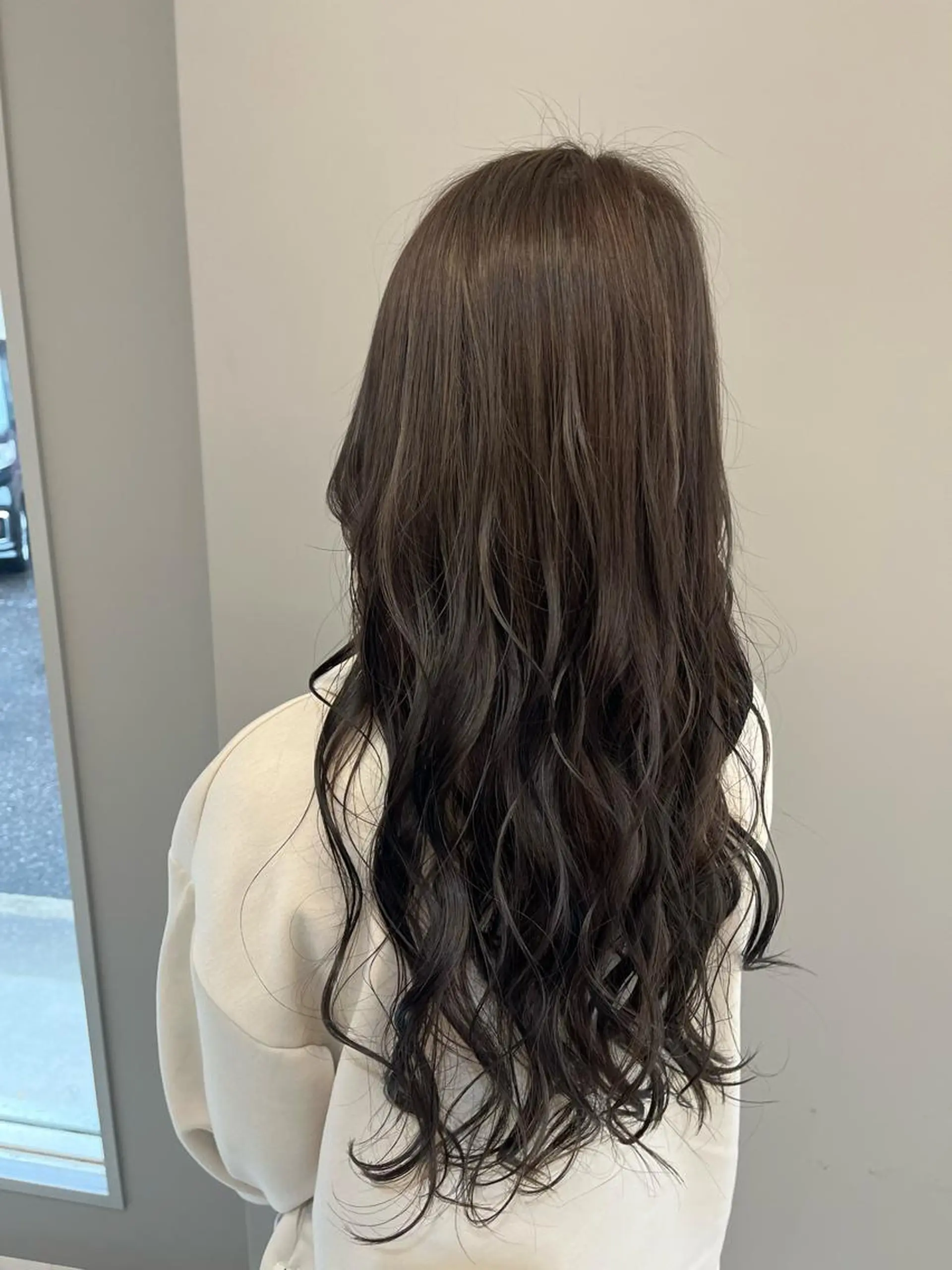 ロング カラー ハイライトカラー ハイライト 髪質改善/韓国風 /岡崎/松尾優依のヘアスタイル
