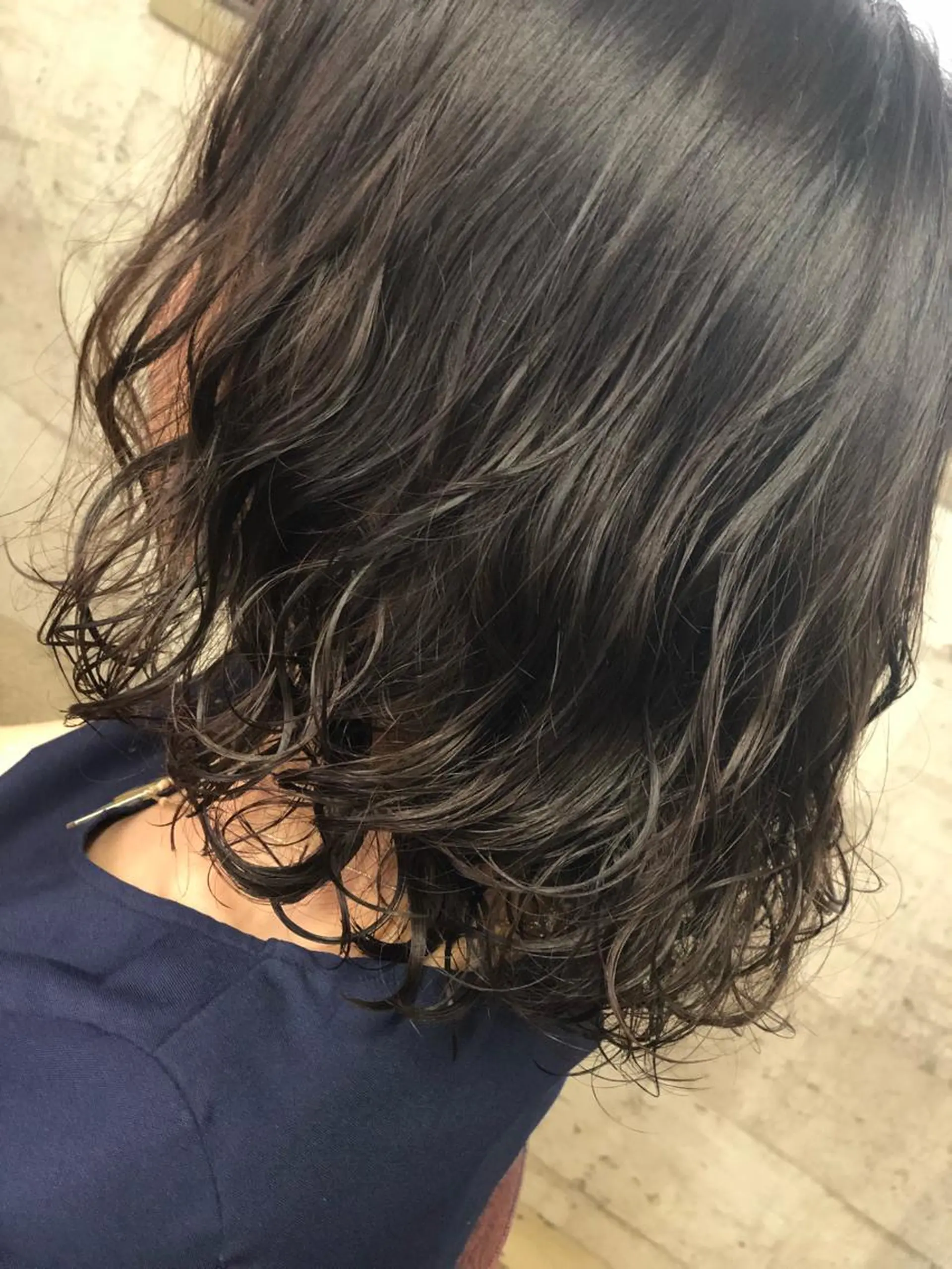 ミディアム パーマ EYEstylist ·ai MOERIのマツエク・マツパデザイン