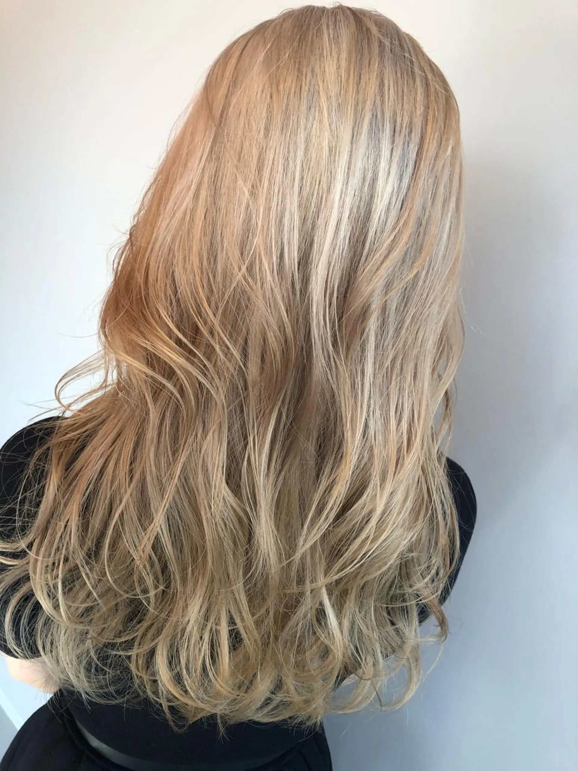 セミロング MIRIM栄 野田航生のヘアスタイル