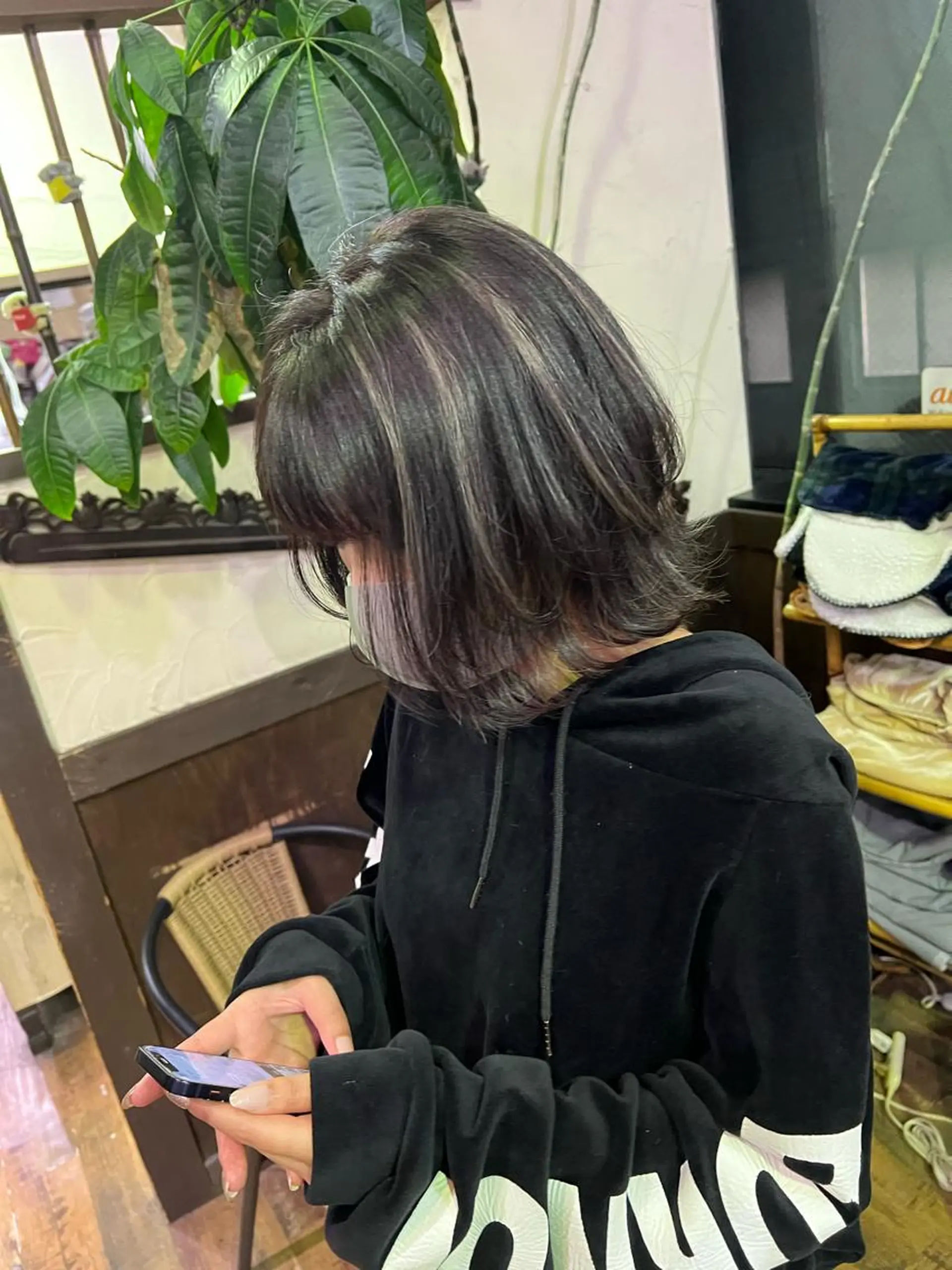 ミディアム カラー ハイライトカラー ハイライト ヘアカラー PSY(サイ)池袋 金田尚久🎨のヘアスタイル