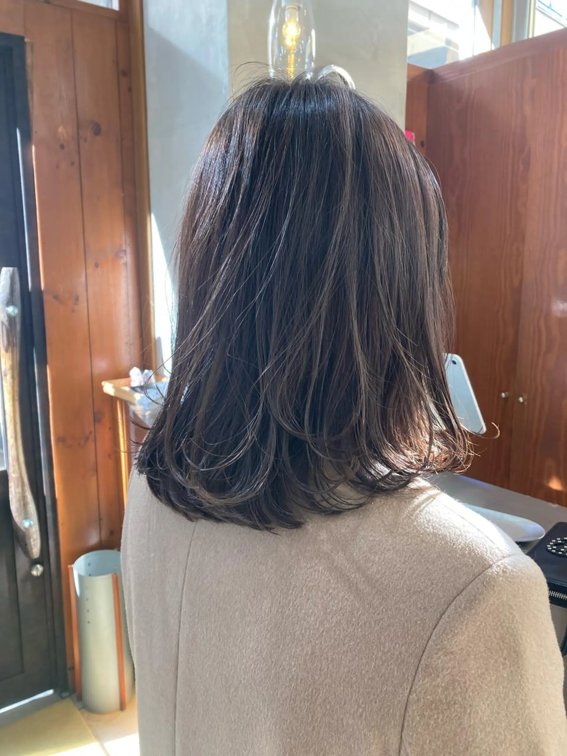 ミディアム カラー 金子 歩実のヘアスタイル