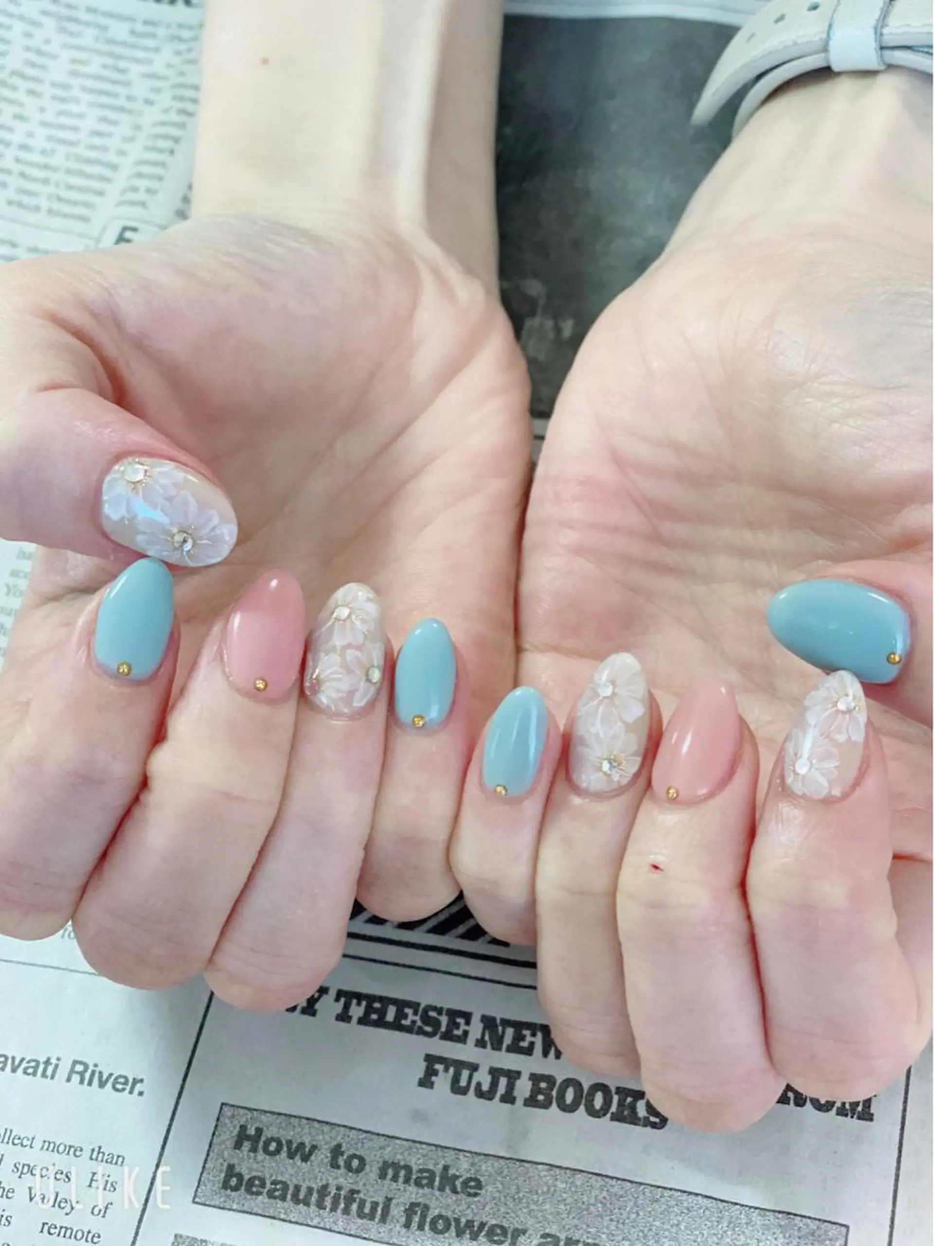 ネイル ハンドネイル ハンドケア 森山 舞のネイルデザイン