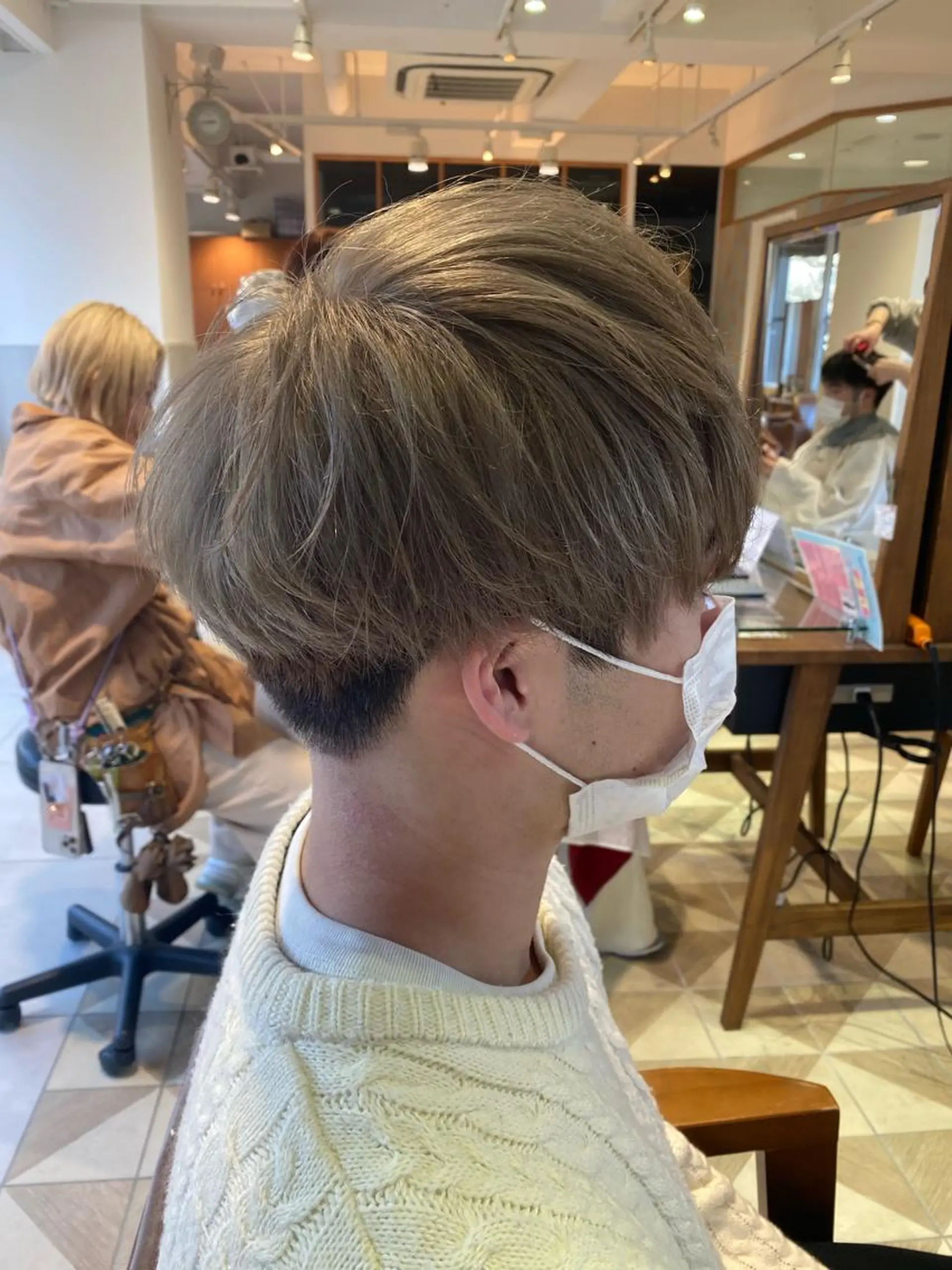 ショート カラー パーマ ヘアアレンジ メンズ カット ヘアカラー メンズパーマの巨匠 鈴木純のヘアスタイル